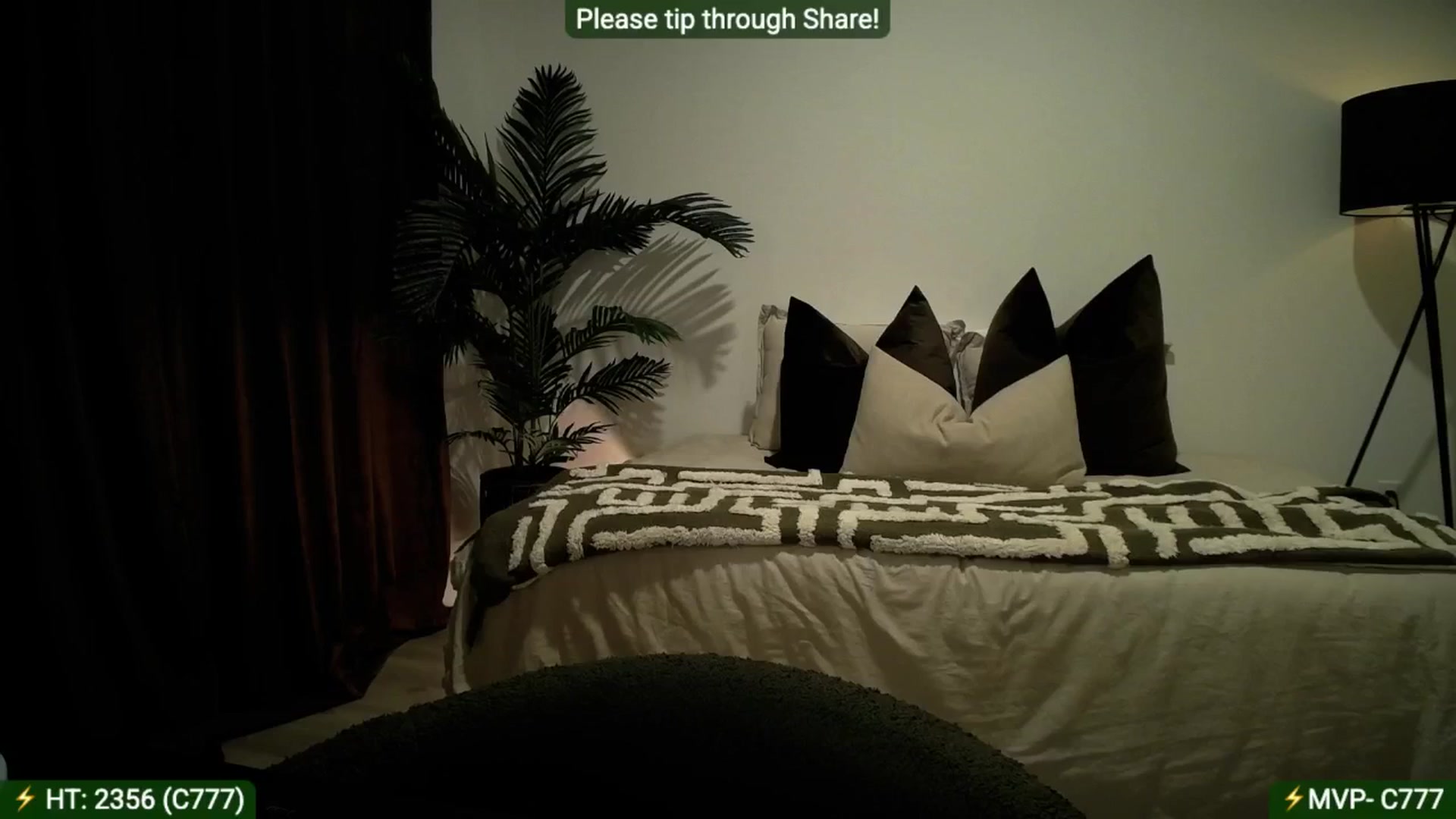 Gallery image thumbnail from AlanaWylde's myfreecams stream on, 09/07/2025, 07:49 image 12 of 20