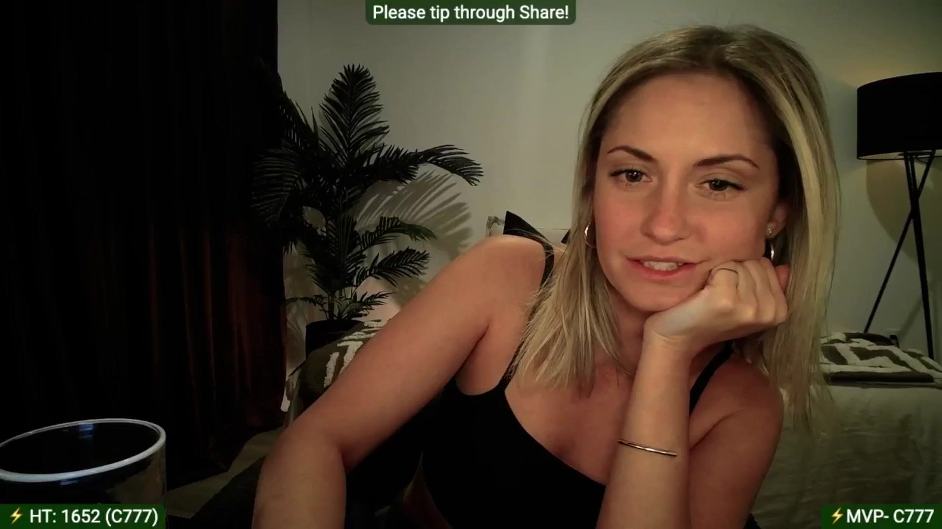 Gallery image thumbnail from AlanaWylde's myfreecams stream on, 09/07/2025, 08:27 image 16 of 20