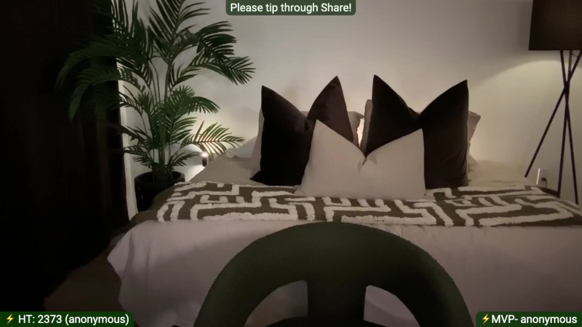 Gallery image thumbnail from AlanaWylde's myfreecams stream on, 09/19/2025, 05:57 image 13 of 20