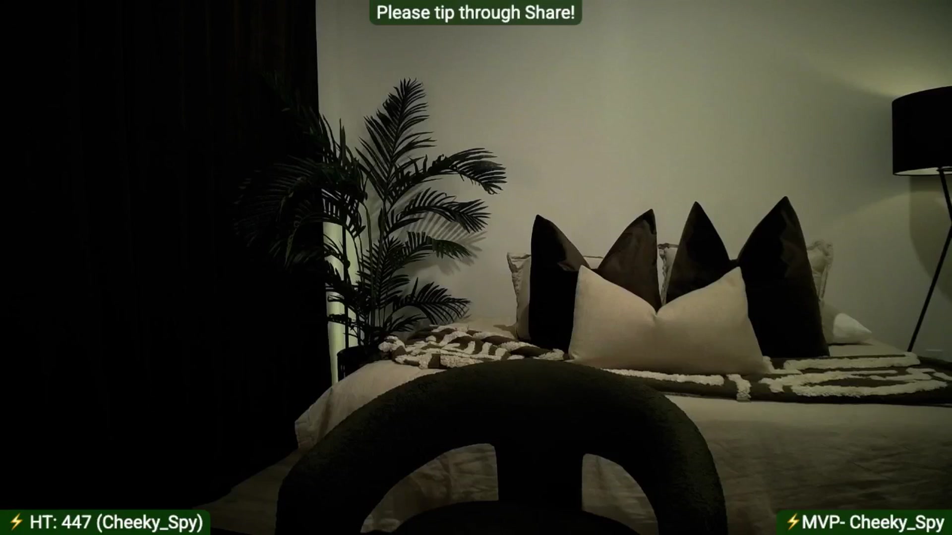 Gallery image thumbnail from AlanaWylde's myfreecams stream on, 09/27/2025, 04:10 image 16 of 20