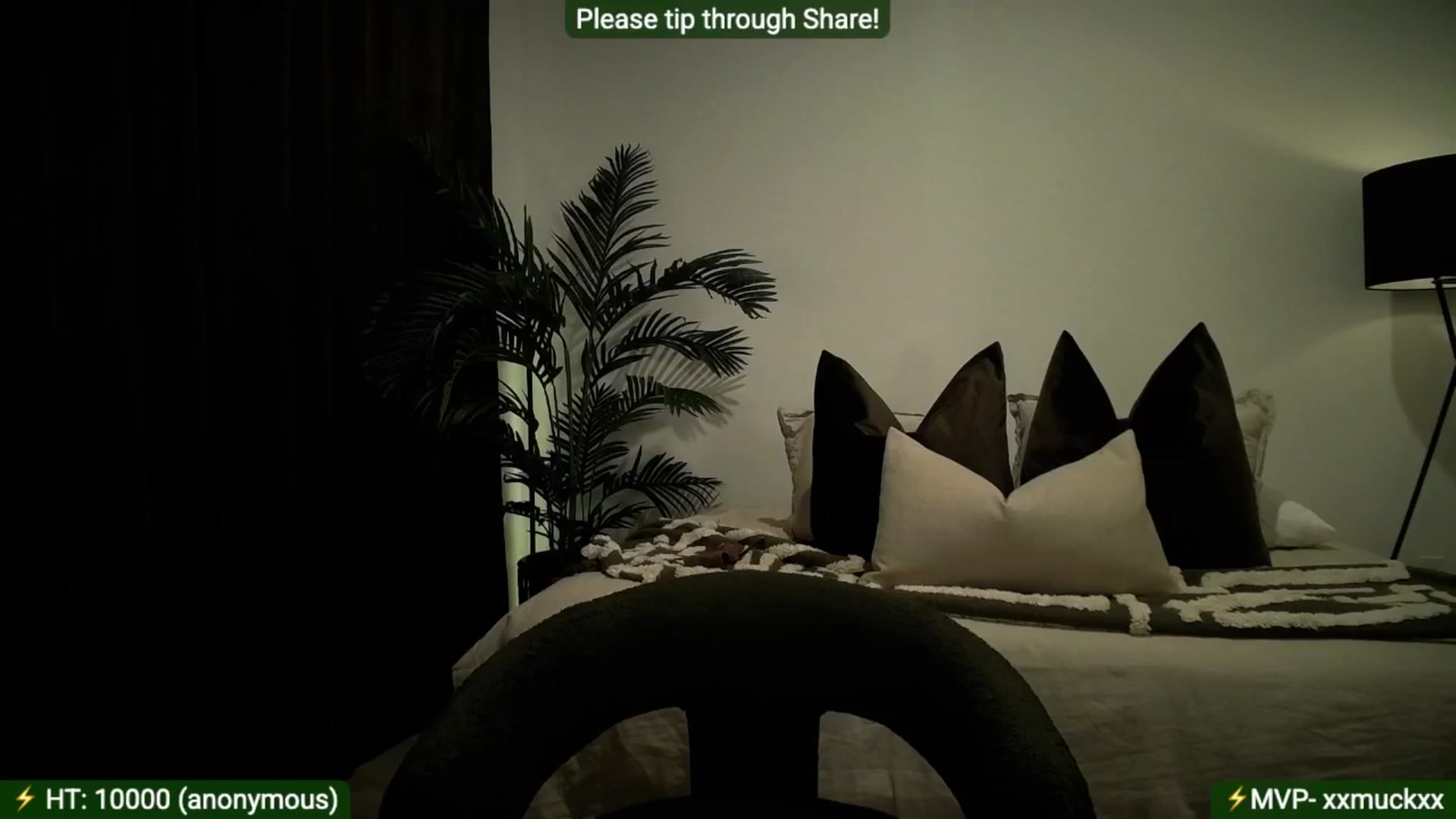 Gallery image thumbnail from AlanaWylde's myfreecams stream on, 09/27/2025, 06:14 image 1 of 20