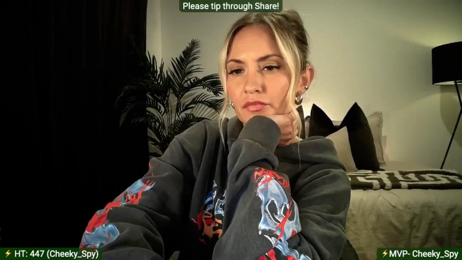 Gallery image thumbnail from AlanaWylde's myfreecams stream on, 10/05/2025, 05:11 image 12 of 20