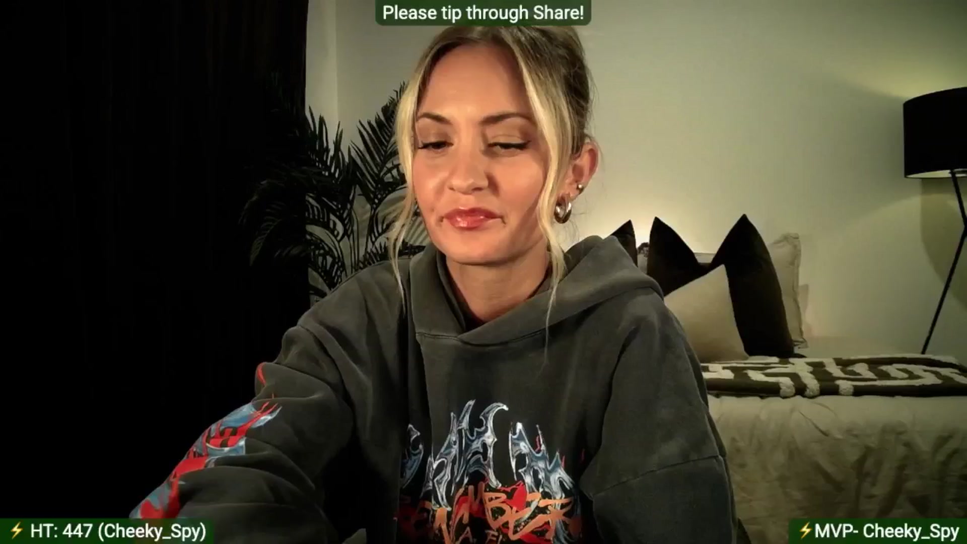 Gallery image thumbnail from AlanaWylde's myfreecams stream on, 10/05/2025, 05:11 image 13 of 20