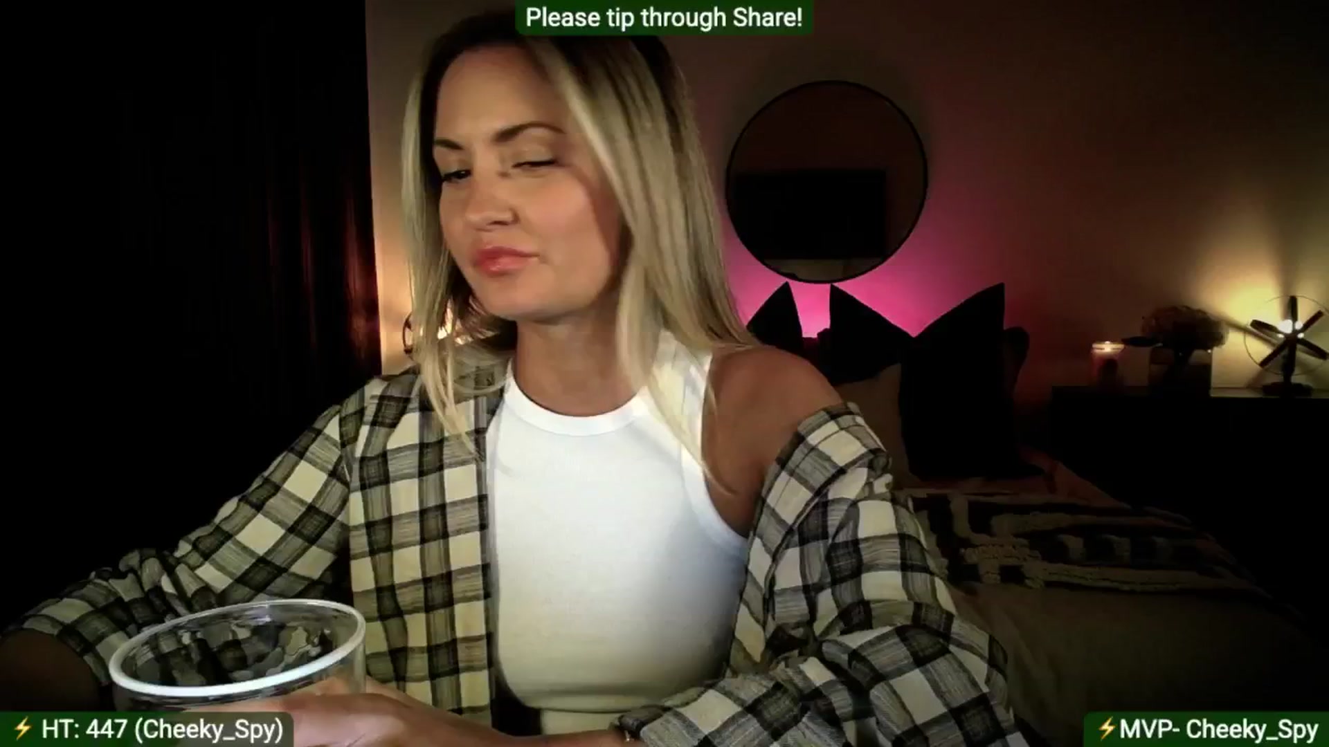 Gallery image thumbnail from AlanaWylde's myfreecams stream on, 10/31/2025, 04:24 image 16 of 20