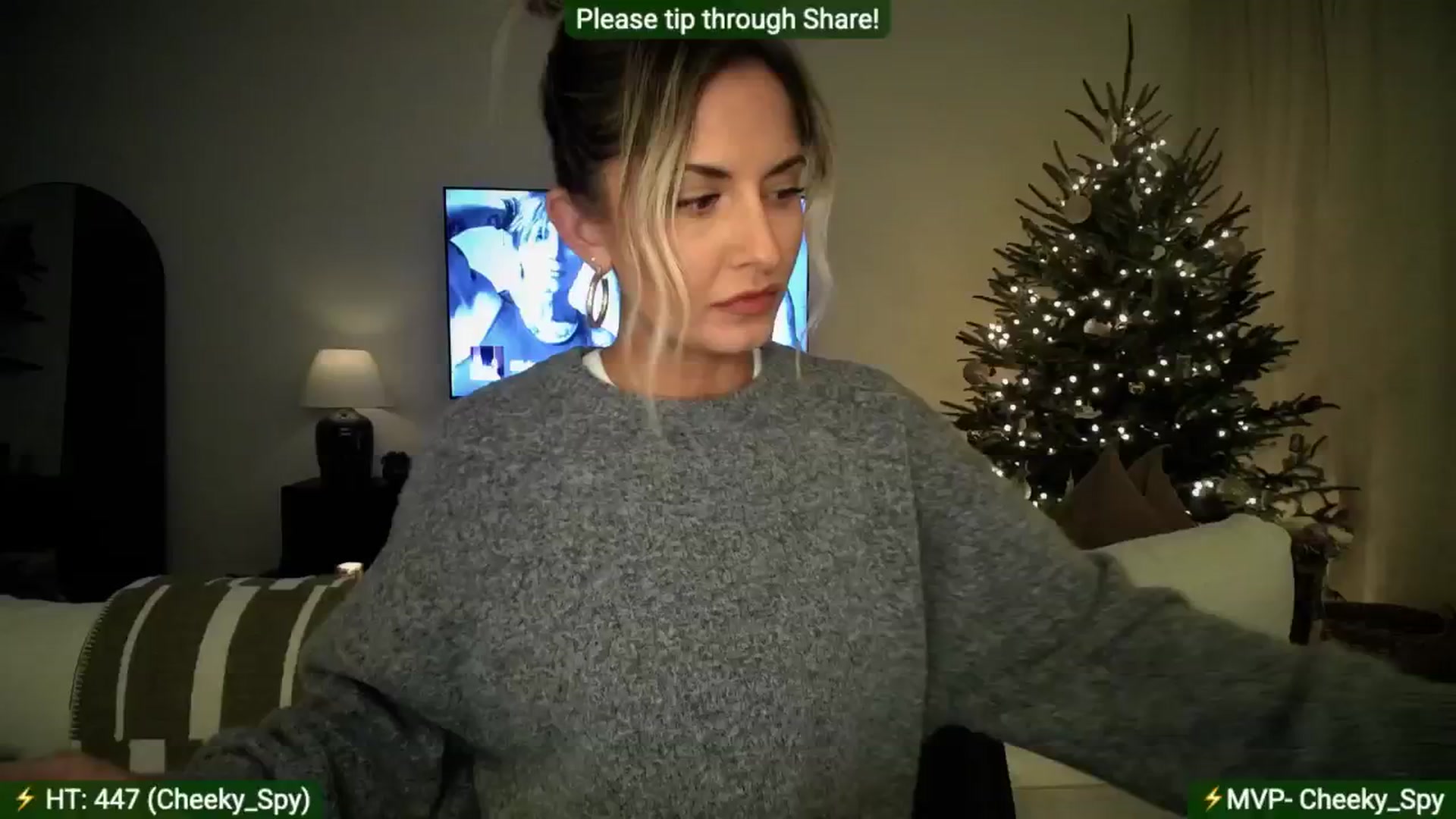 Gallery image thumbnail from AlanaWylde's myfreecams stream on, 12/12/2025, 06:46 image 4 of 20