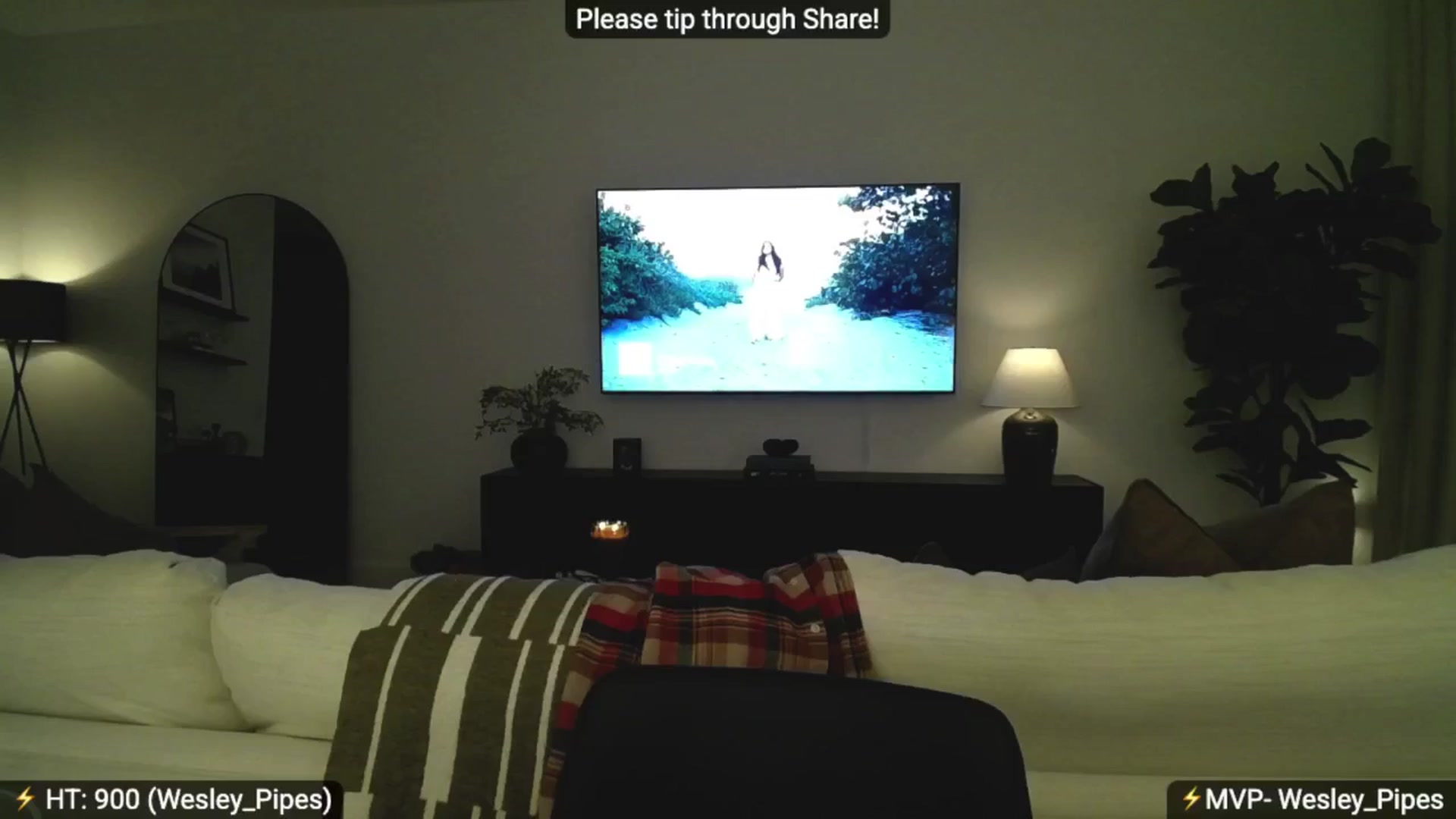Gallery image thumbnail from AlanaWylde's myfreecams stream on, 01/10/2026, 08:40 image 17 of 20