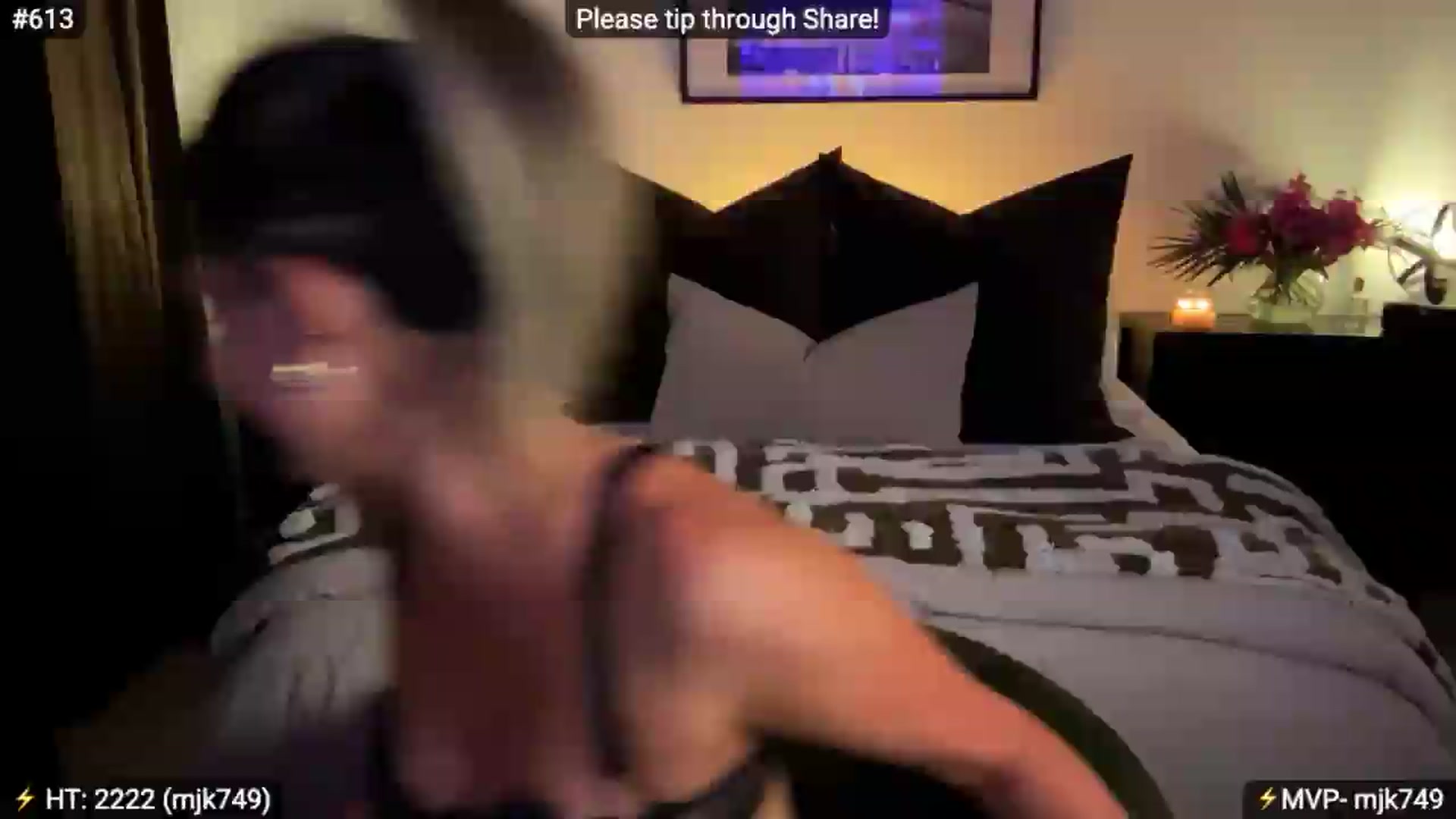 Gallery image thumbnail from AlanaWylde's myfreecams stream on, 05/17/2026, 07:26 image 4 of 20