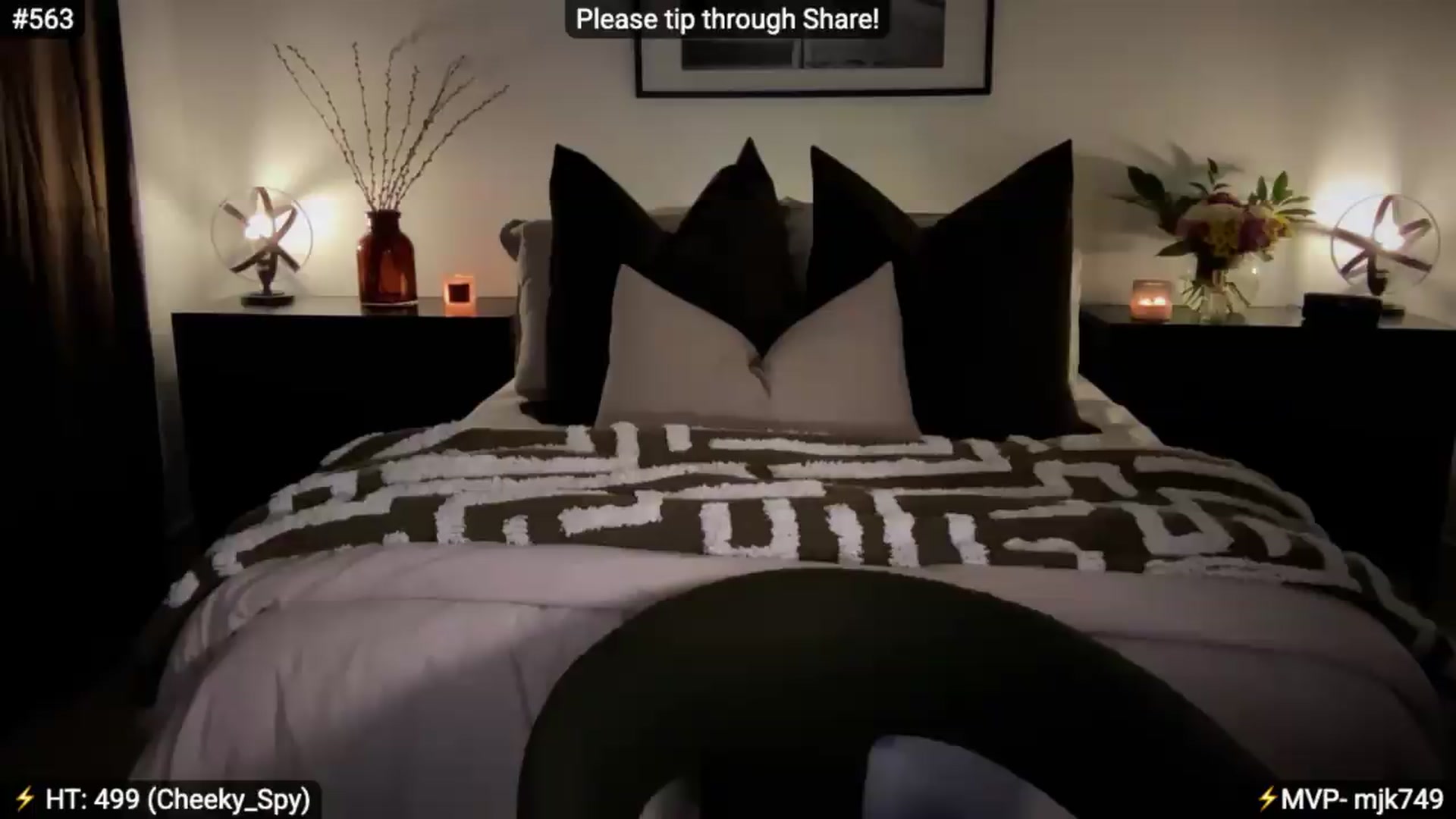 Gallery image thumbnail from AlanaWylde's myfreecams stream on, 05/21/2026, 03:48 image 16 of 20