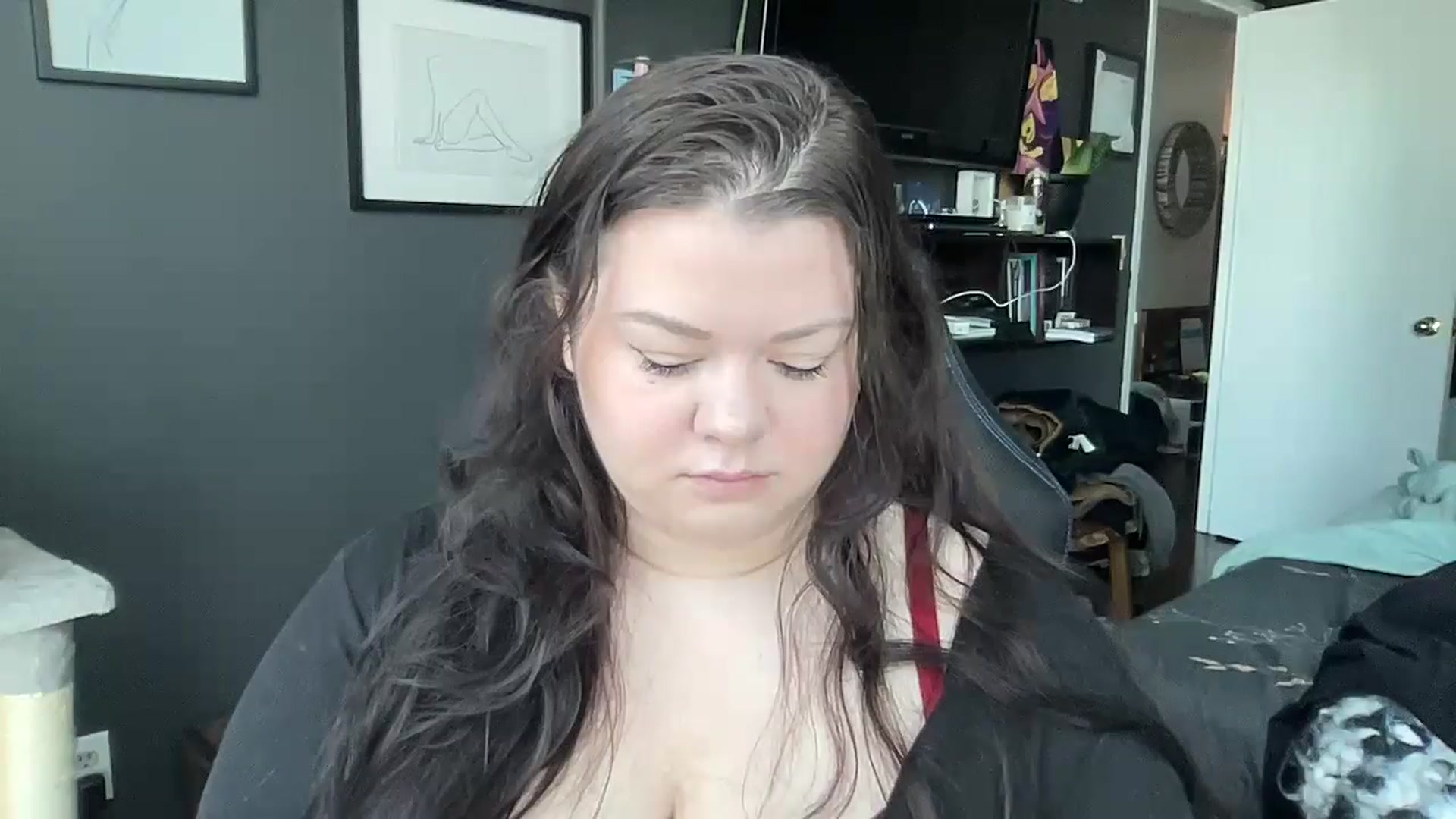 Gallery image thumbnail from Alanaa's myfreecams stream on, 04/28/2024, 14:26 image 8 of 20