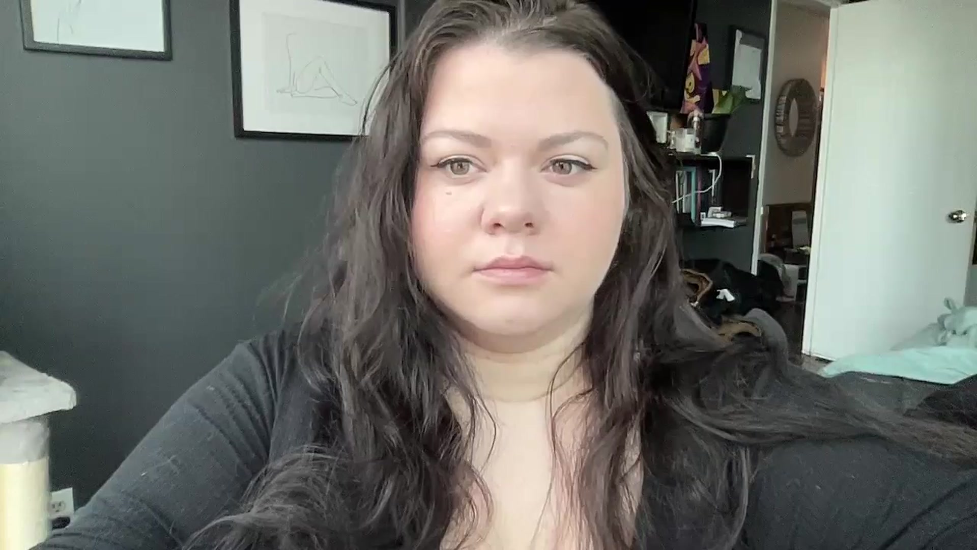Gallery image thumbnail from Alanaa's myfreecams stream on, 04/28/2024, 14:26 image 12 of 20
