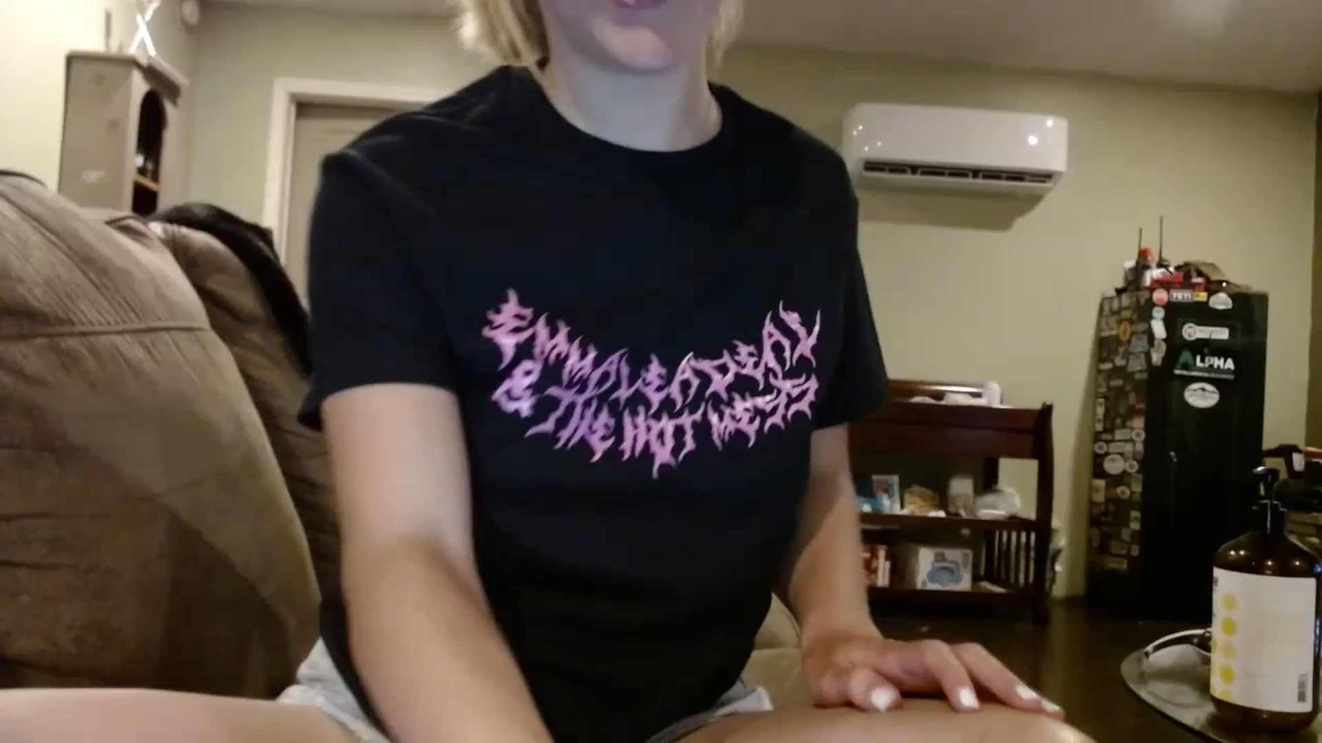 Gallery image thumbnail from Alannajolee1's myfreecams stream on, 07/21/2023, 01:55 image 1 of 20