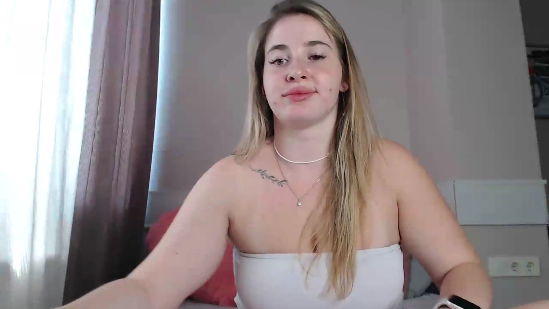 Gallery image thumbnail from Alaya_Wink's myfreecams stream on, 08/15/2026, 12:06 image 18 of 20