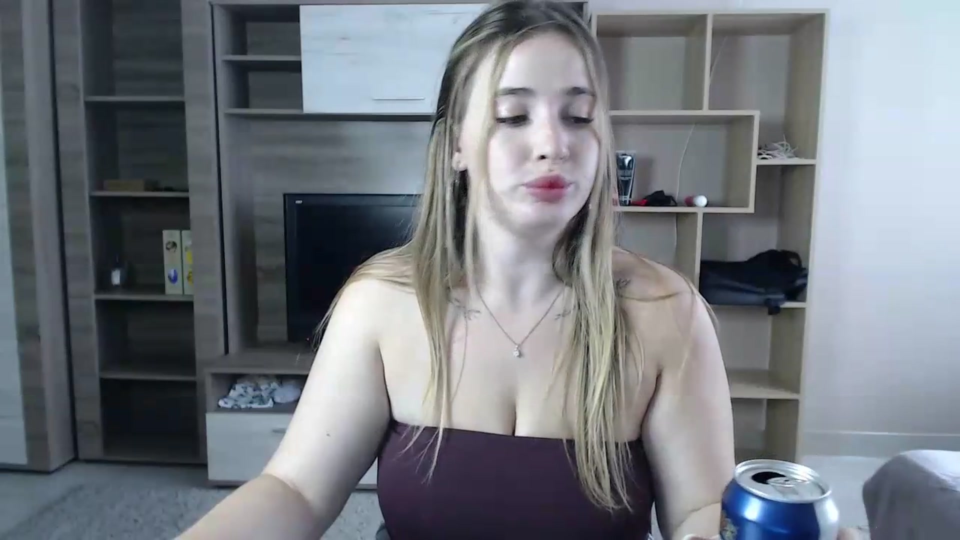 Gallery image thumbnail from Alaya_Wink's myfreecams stream on, 08/16/2026, 11:08 image 11 of 20