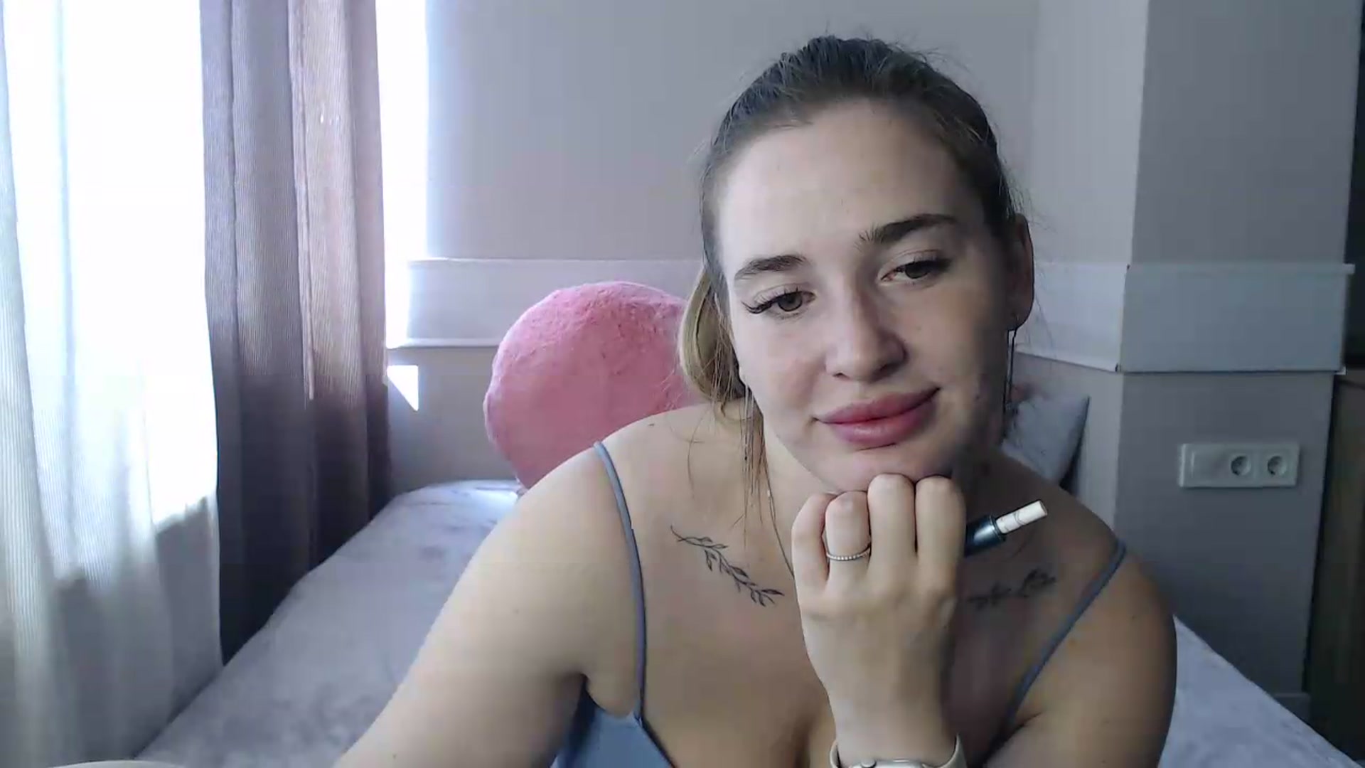 Gallery image thumbnail from Alaya_Wink's myfreecams stream on, 08/17/2026, 08:54 image 10 of 20