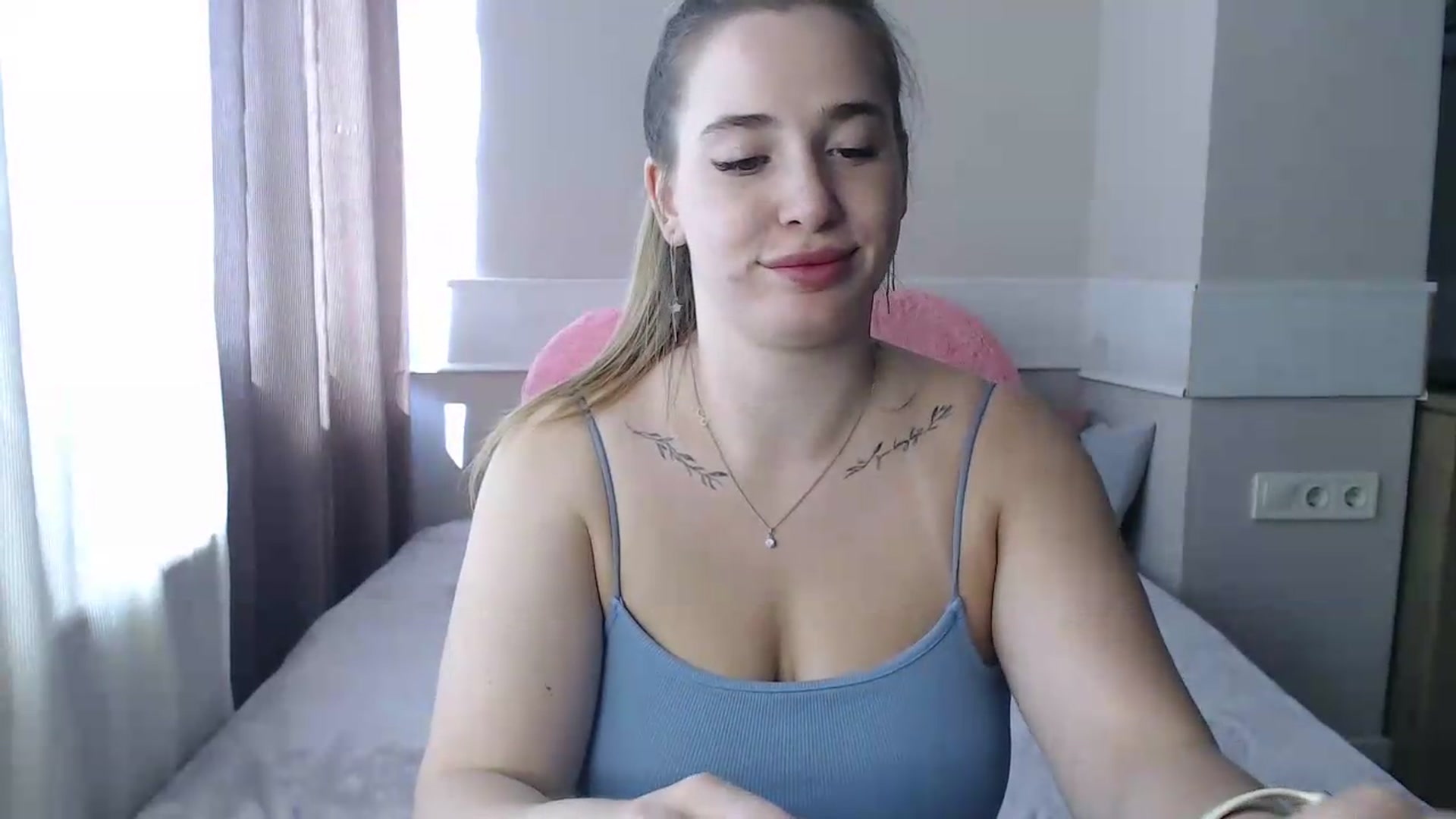 Gallery image thumbnail from Alaya_Wink's myfreecams stream on, 08/17/2026, 08:54 image 18 of 20