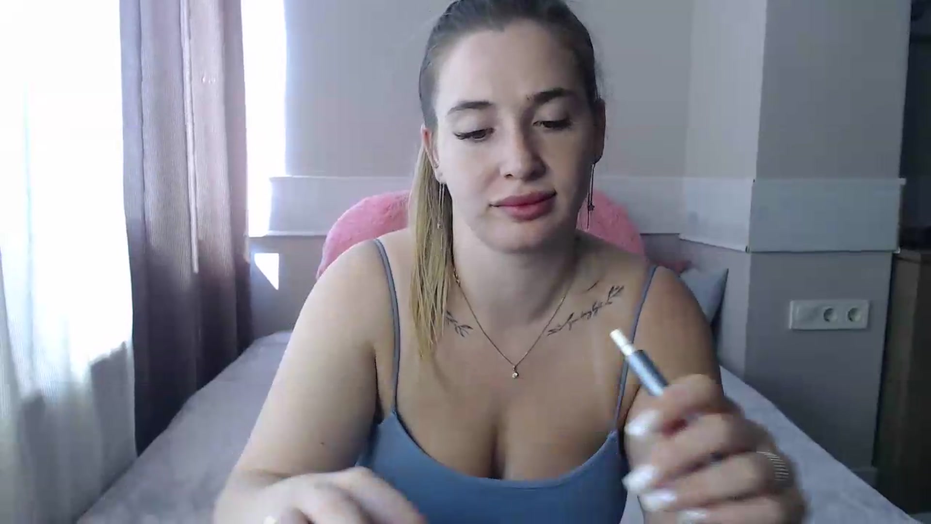 Gallery image thumbnail from Alaya_Wink's myfreecams stream on, 08/17/2026, 08:54 image 15 of 20