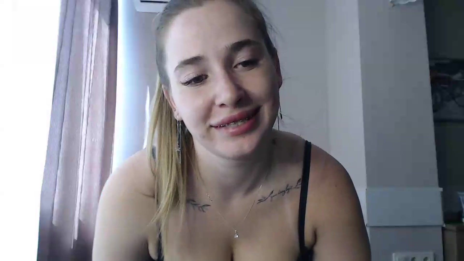 Gallery image thumbnail from Alaya_Wink's myfreecams stream on, 08/17/2026, 09:16 image 3 of 20