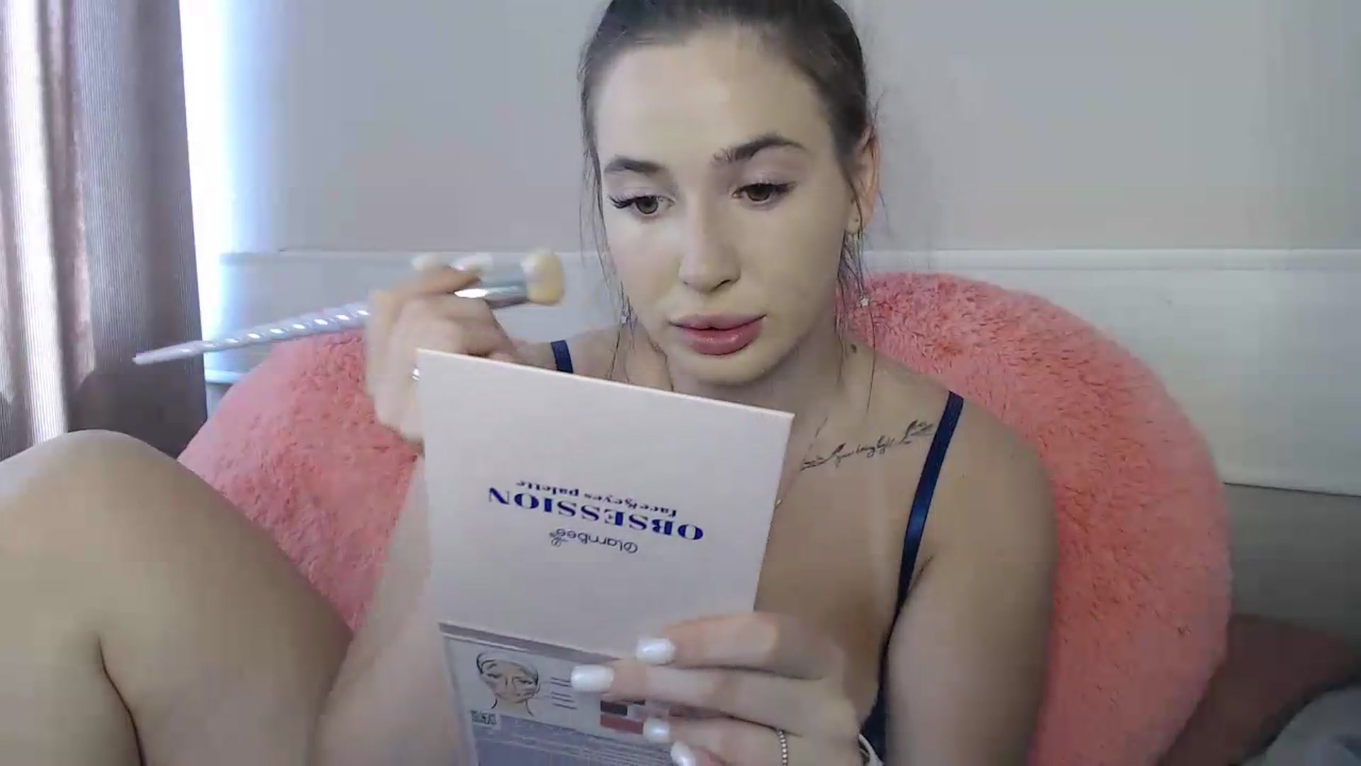 Gallery image thumbnail from Alaya_Wink's myfreecams stream on, 08/17/2026, 10:27 image 4 of 20