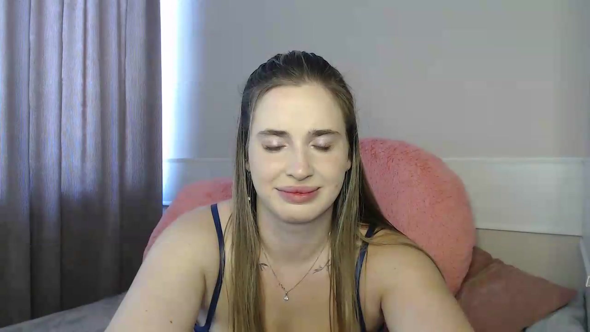 Gallery image thumbnail from Alaya_Wink's myfreecams stream on, 08/17/2026, 12:50 image 9 of 20
