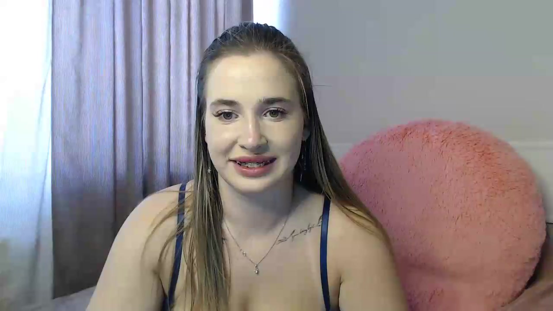 Gallery image thumbnail from Alaya_Wink's myfreecams stream on, 08/17/2026, 14:56 image 3 of 20