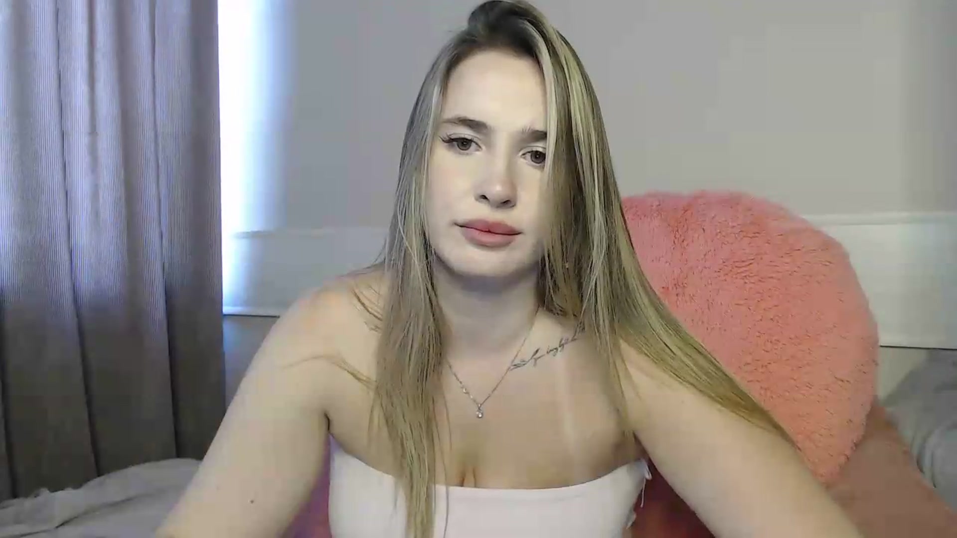 Gallery image thumbnail from Alaya_Wink's myfreecams stream on, 08/18/2026, 14:29 image 19 of 20