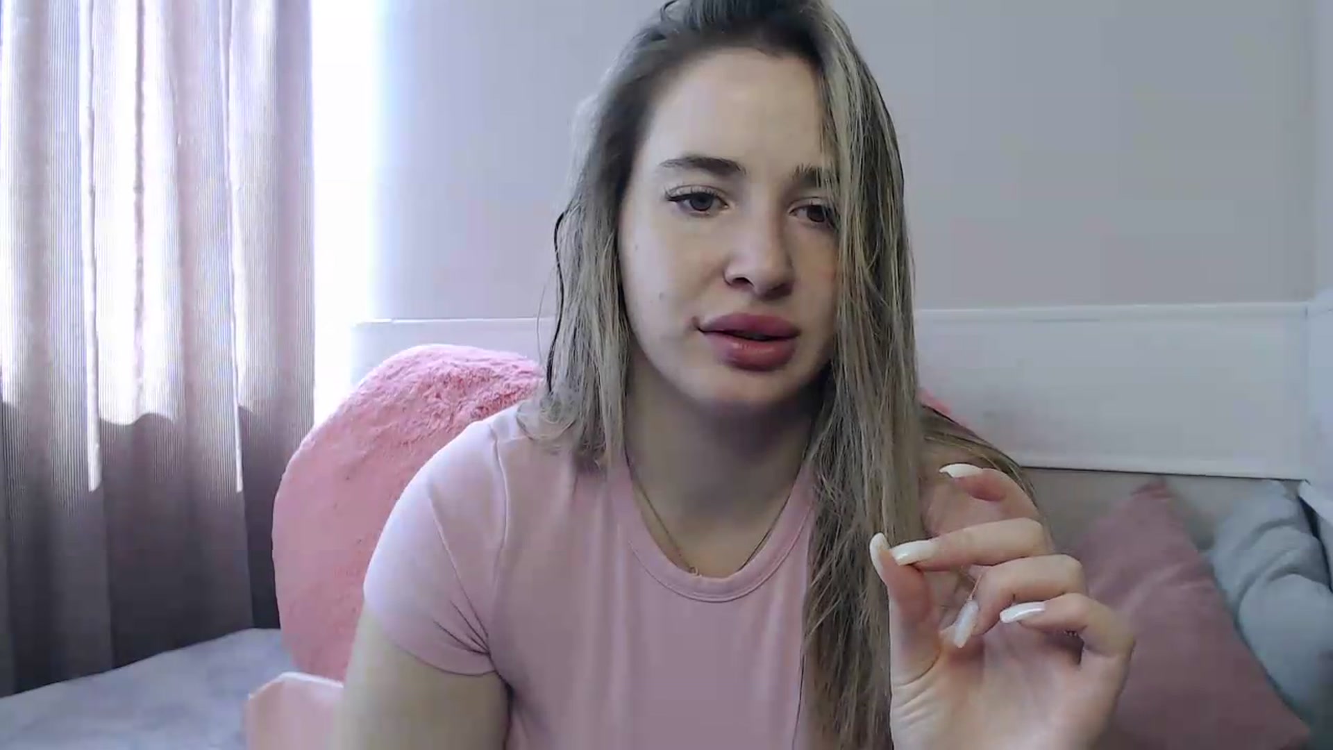 Gallery image thumbnail from Alaya_Wink's myfreecams stream on, 08/20/2026, 09:03 image 3 of 20