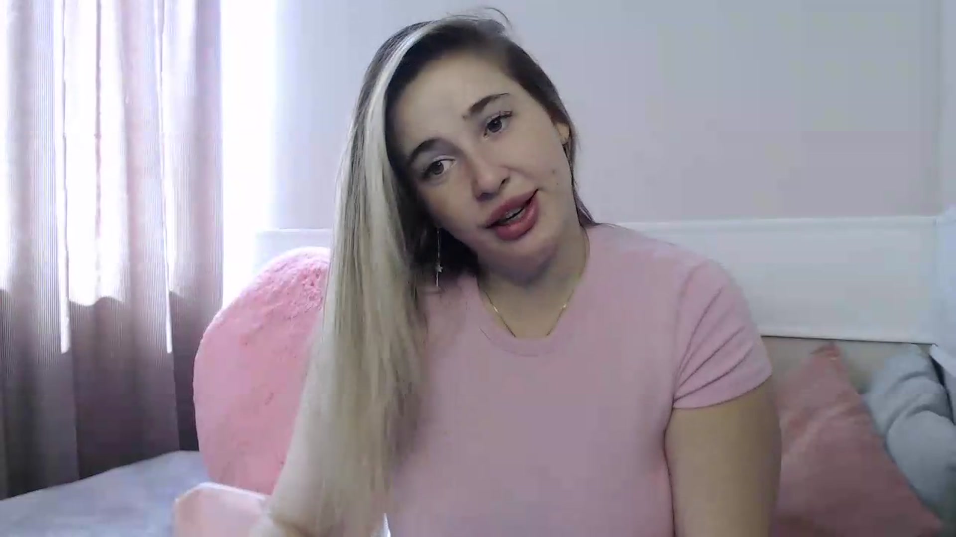 Gallery image thumbnail from Alaya_Wink's myfreecams stream on, 08/20/2026, 09:03 image 4 of 20