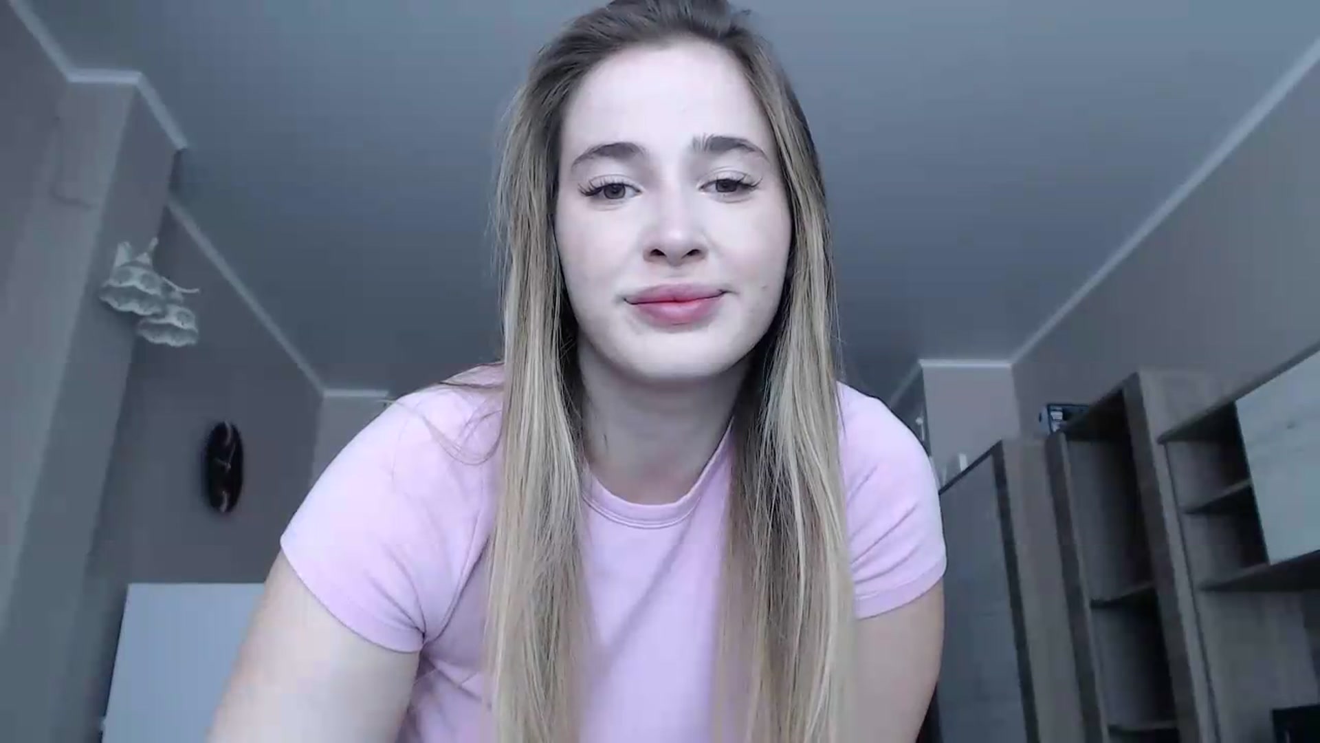 Gallery image thumbnail from Alaya_Wink's myfreecams stream on, 08/20/2026, 09:46 image 18 of 20