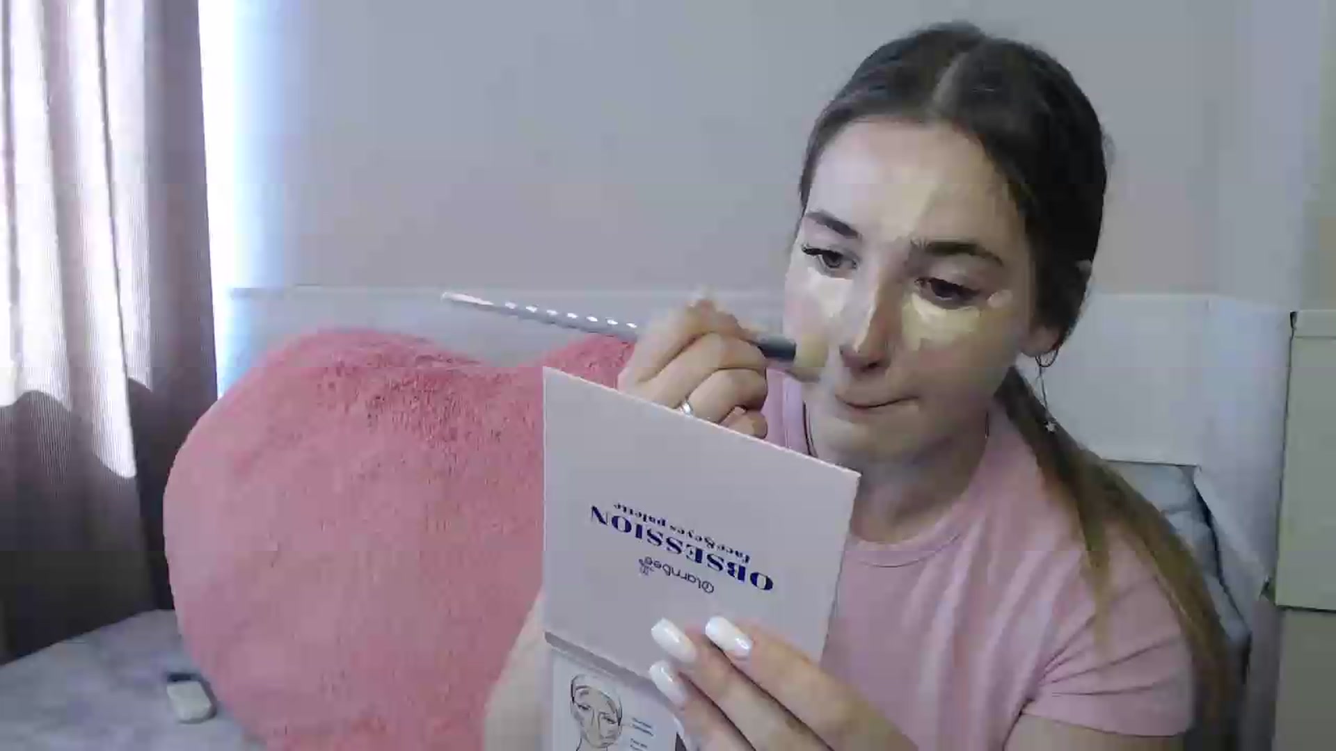 Gallery image thumbnail from Alaya_Wink's myfreecams stream on, 08/20/2026, 09:46 image 6 of 20