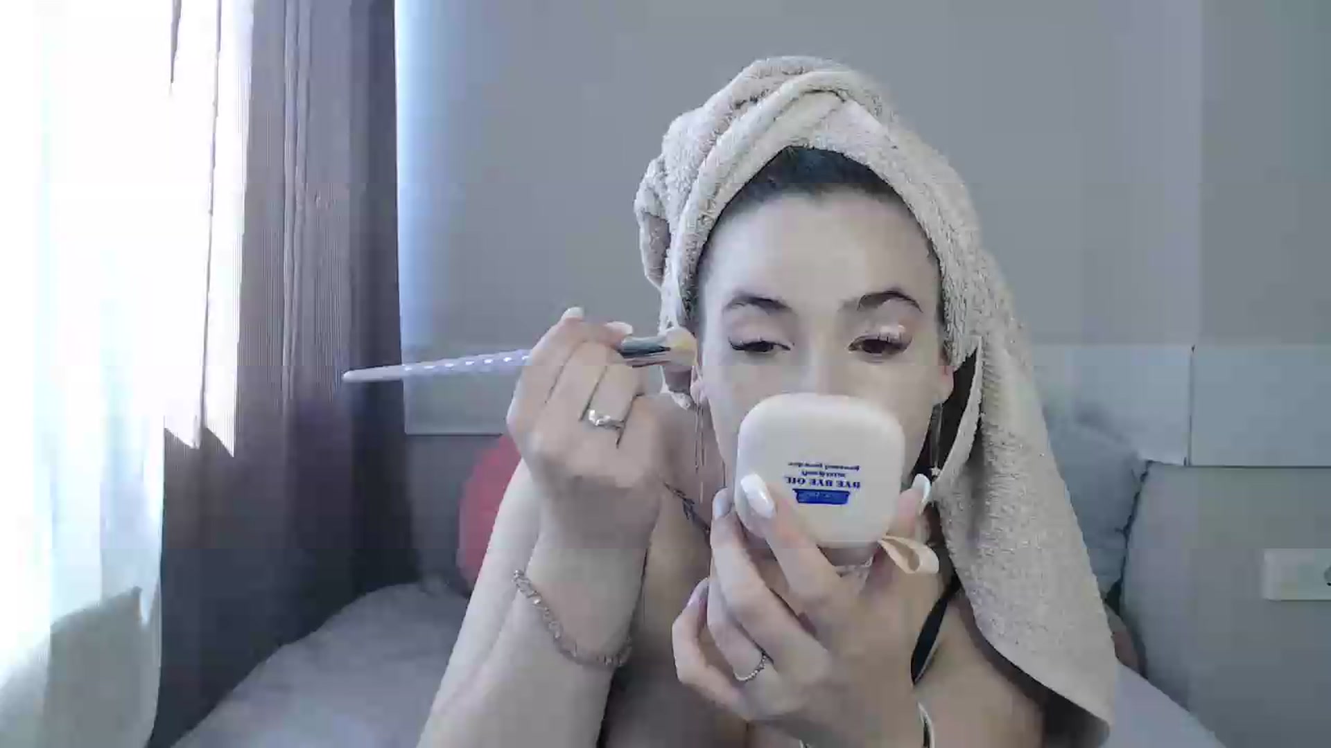 Gallery image thumbnail from Alaya_Wink's myfreecams stream on, 08/22/2026, 11:44 image 1 of 20