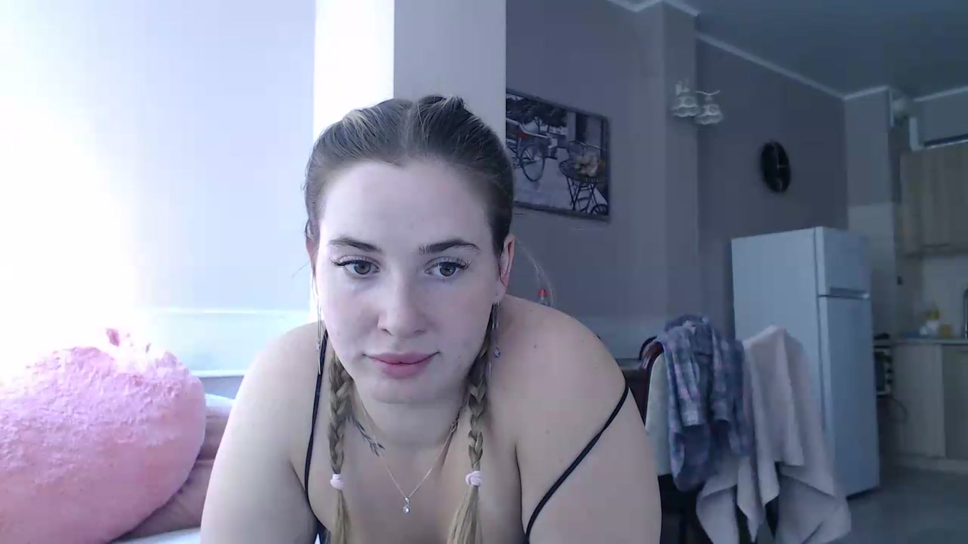 Gallery image thumbnail from Alaya_Wink's myfreecams stream on, 08/24/2026, 09:35 image 12 of 20