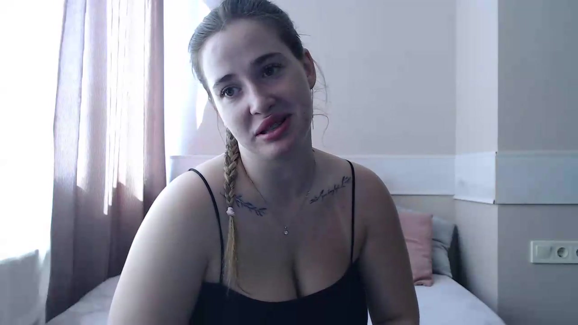 Gallery image thumbnail from Alaya_Wink's myfreecams stream on, 08/24/2026, 09:35 image 6 of 20