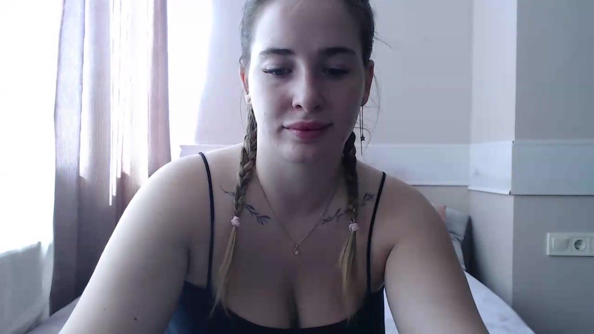 Gallery image thumbnail from Alaya_Wink's myfreecams stream on, 08/24/2026, 09:35 image 3 of 20