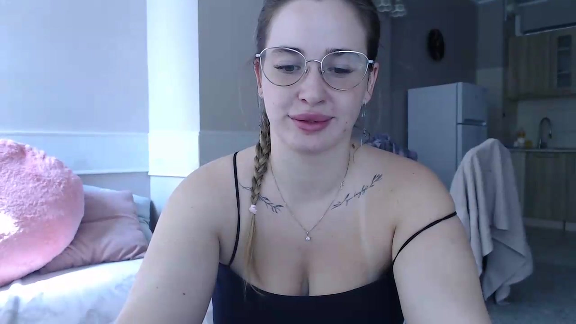 Gallery image thumbnail from Alaya_Wink's myfreecams stream on, 08/24/2026, 10:53 image 2 of 20