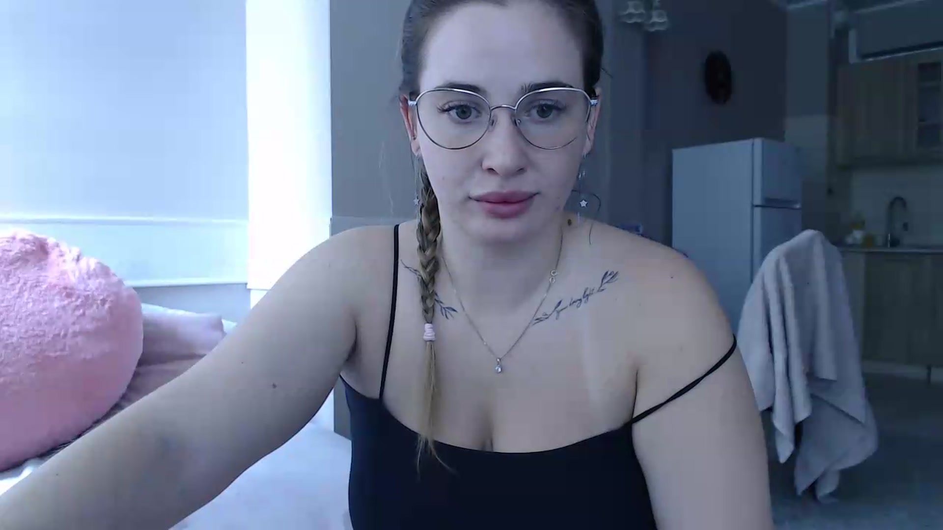 Gallery image thumbnail from Alaya_Wink's myfreecams stream on, 08/24/2026, 10:53 image 7 of 20
