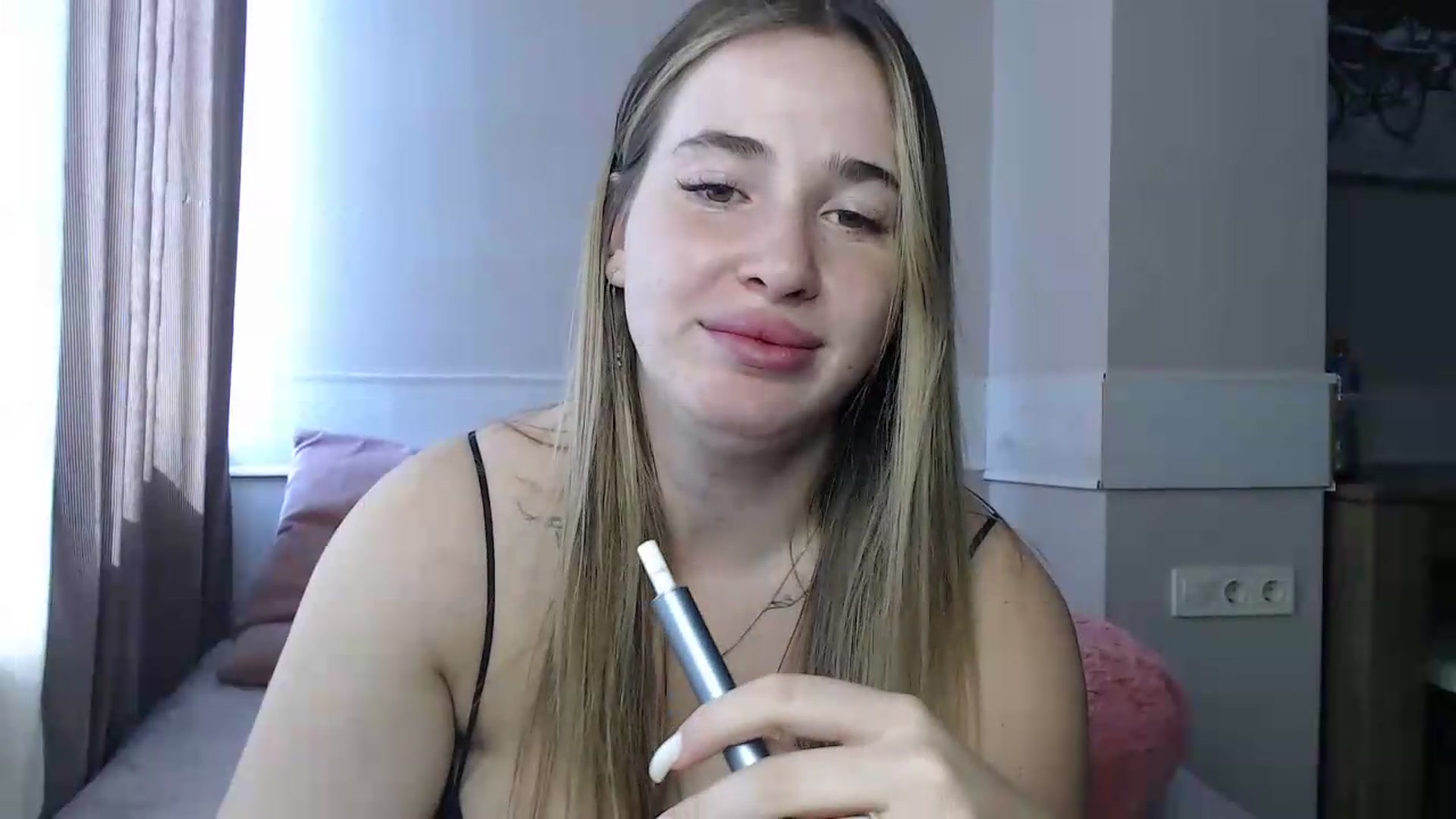 Gallery image thumbnail from Alaya_Wink's myfreecams stream on, 08/25/2026, 10:10 image 12 of 20