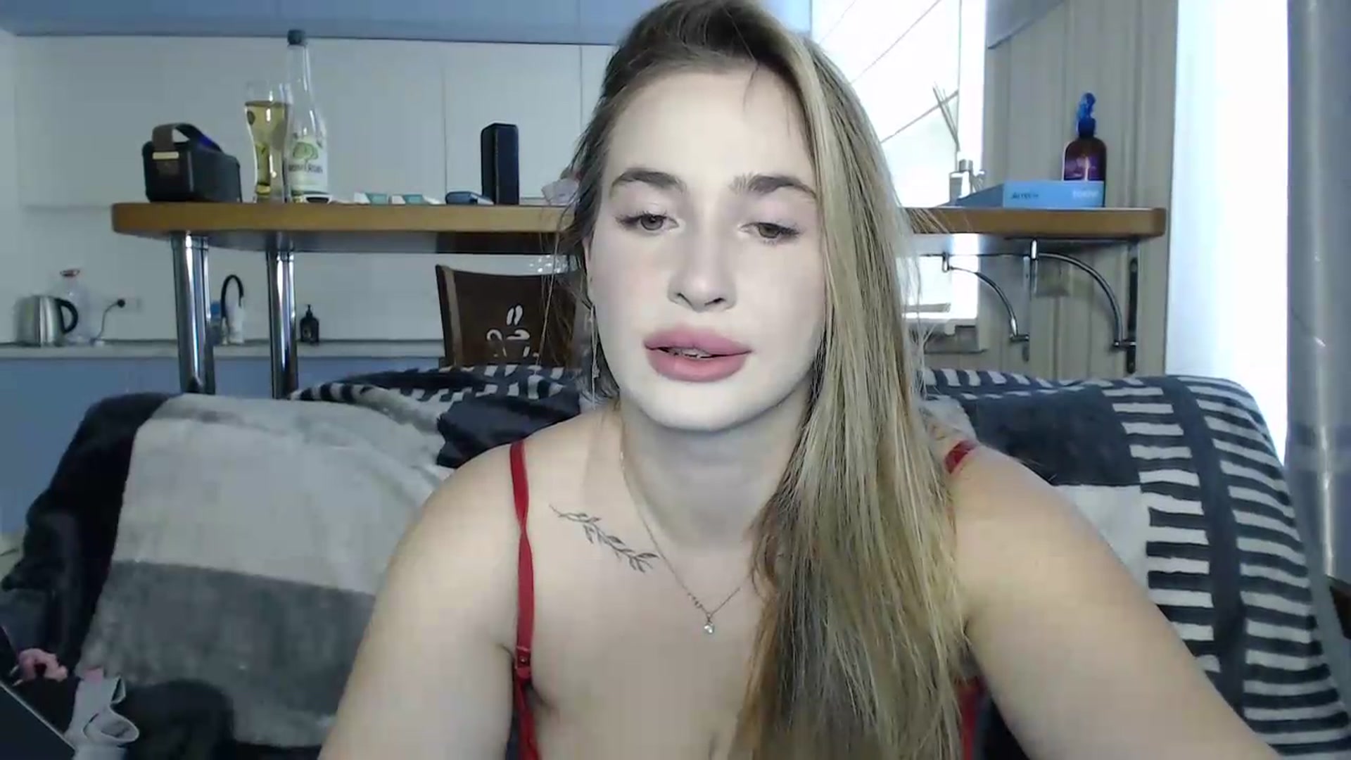 Gallery image thumbnail from Alaya_Wink's myfreecams stream on, 08/27/2026, 11:45 image 5 of 20