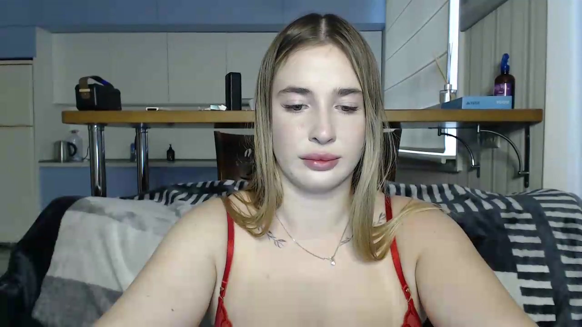 Gallery image thumbnail from Alaya_Wink's myfreecams stream on, 08/27/2026, 14:47 image 7 of 20