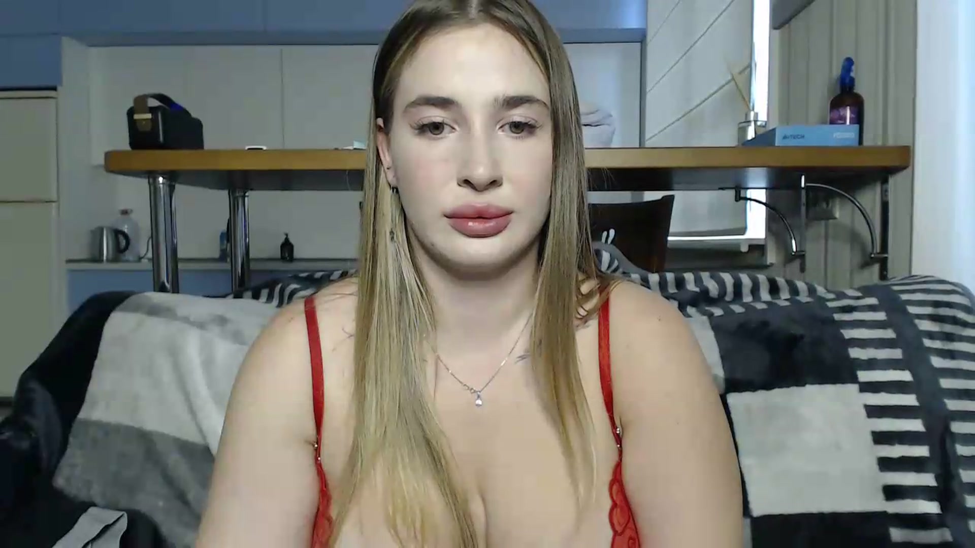 Gallery image thumbnail from Alaya_Wink's myfreecams stream on, 08/27/2026, 14:47 image 2 of 20