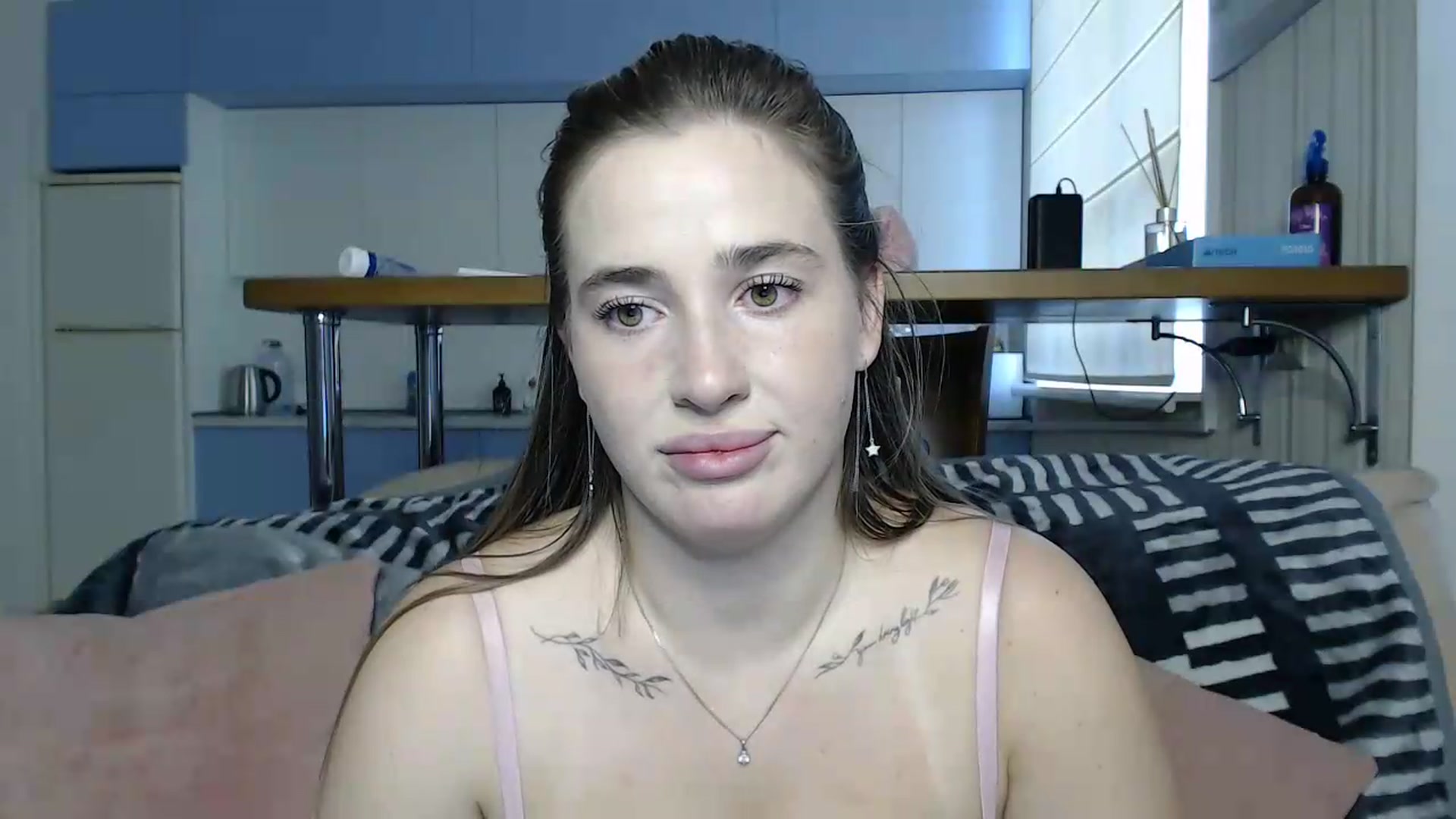 Gallery image thumbnail from Alaya_Wink's myfreecams stream on, 08/29/2026, 13:36 image 10 of 20