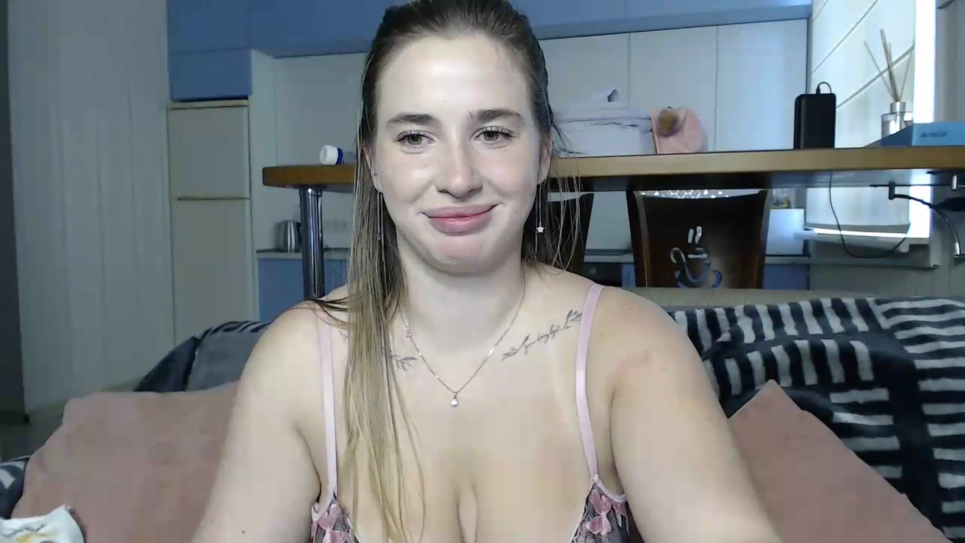 Gallery image thumbnail from Alaya_Wink's myfreecams stream on, 08/29/2026, 14:43 image 9 of 20