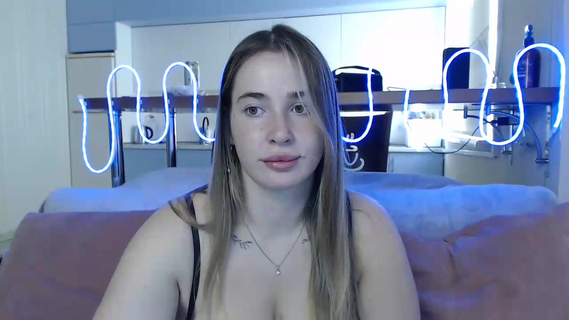 Gallery image thumbnail from Alaya_Wink's myfreecams stream on, 09/01/2026, 09:10 image 11 of 20