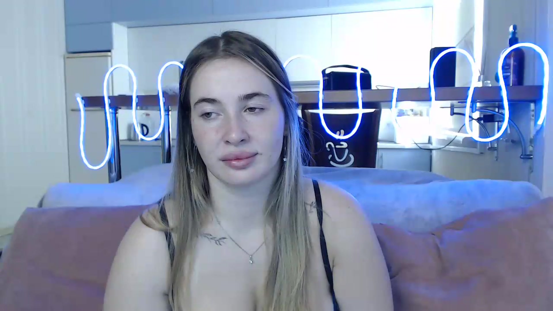 Gallery image thumbnail from Alaya_Wink's myfreecams stream on, 09/01/2026, 09:10 image 13 of 20