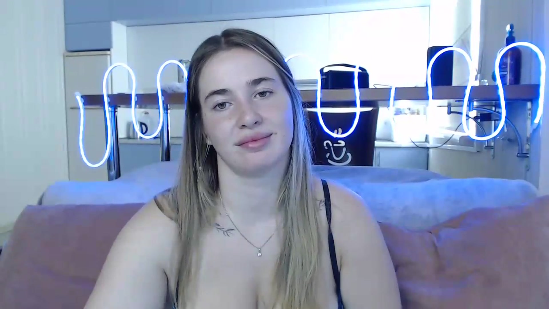 Gallery image thumbnail from Alaya_Wink's myfreecams stream on, 09/01/2026, 09:10 image 12 of 20