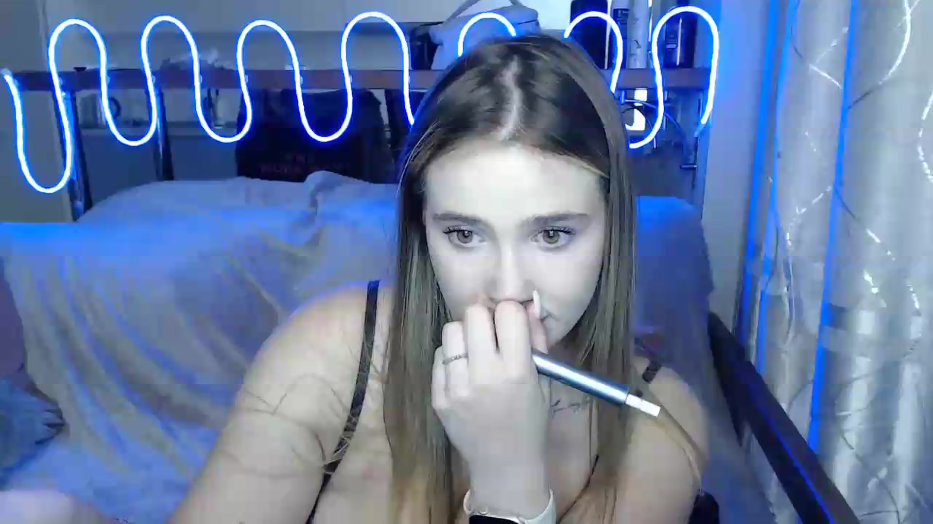 Gallery image thumbnail from Alaya_Wink's myfreecams stream on, 09/01/2026, 14:26 image 18 of 20