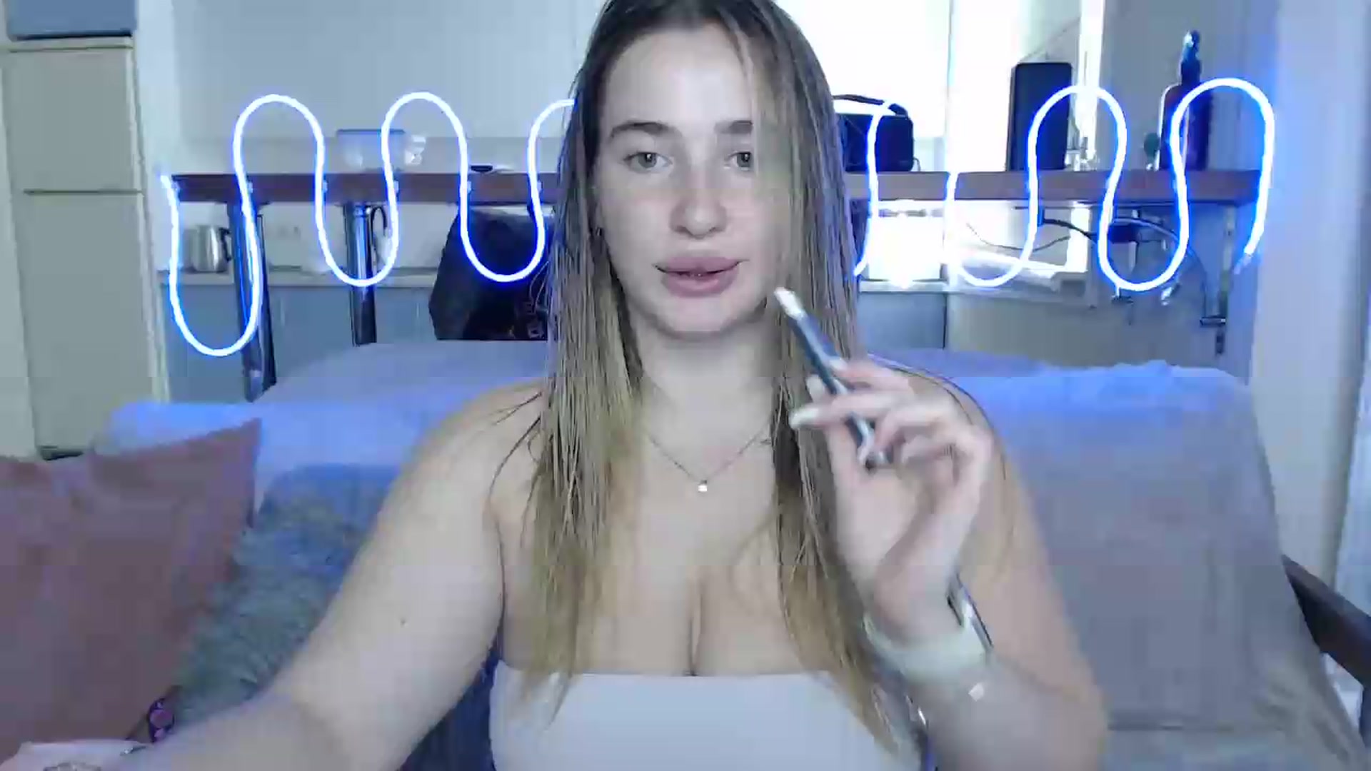 Gallery image thumbnail from Alaya_Wink's myfreecams stream on, 09/03/2026, 10:09 image 4 of 20