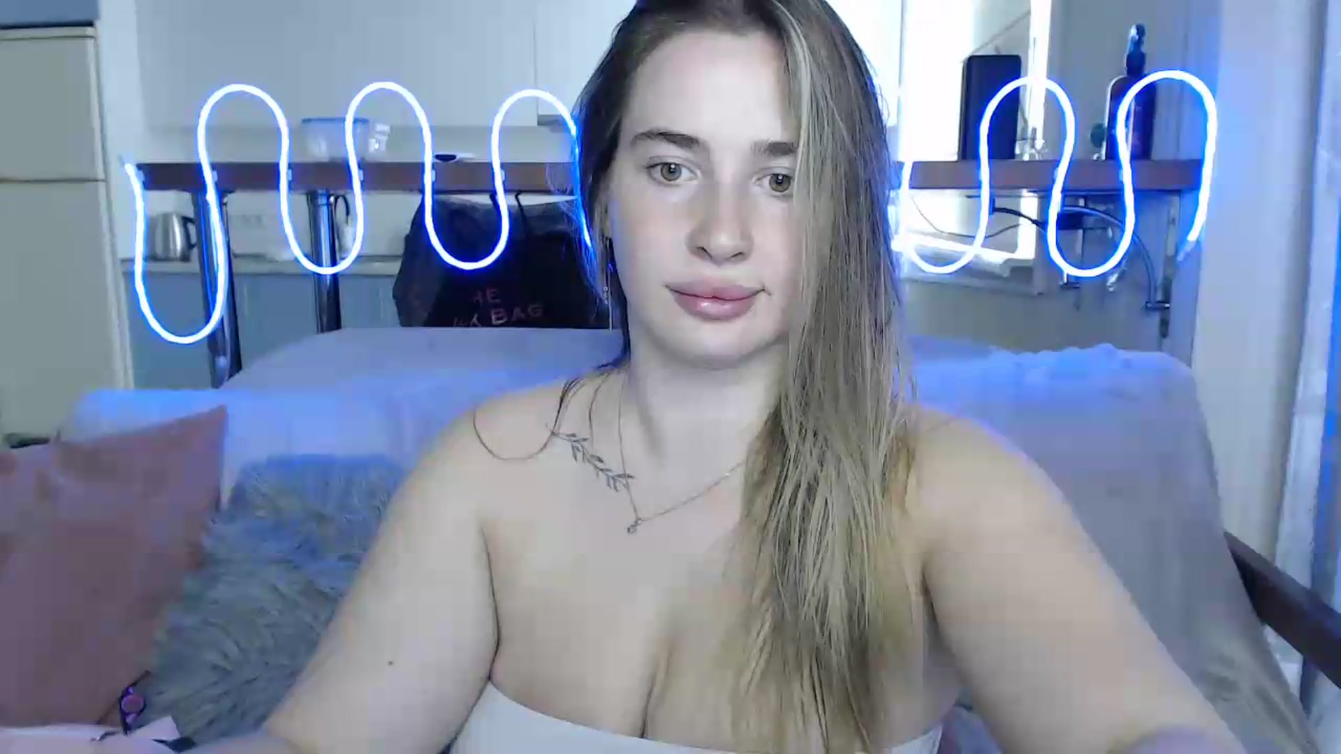 Gallery image thumbnail from Alaya_Wink's myfreecams stream on, 09/03/2026, 10:09 image 6 of 20