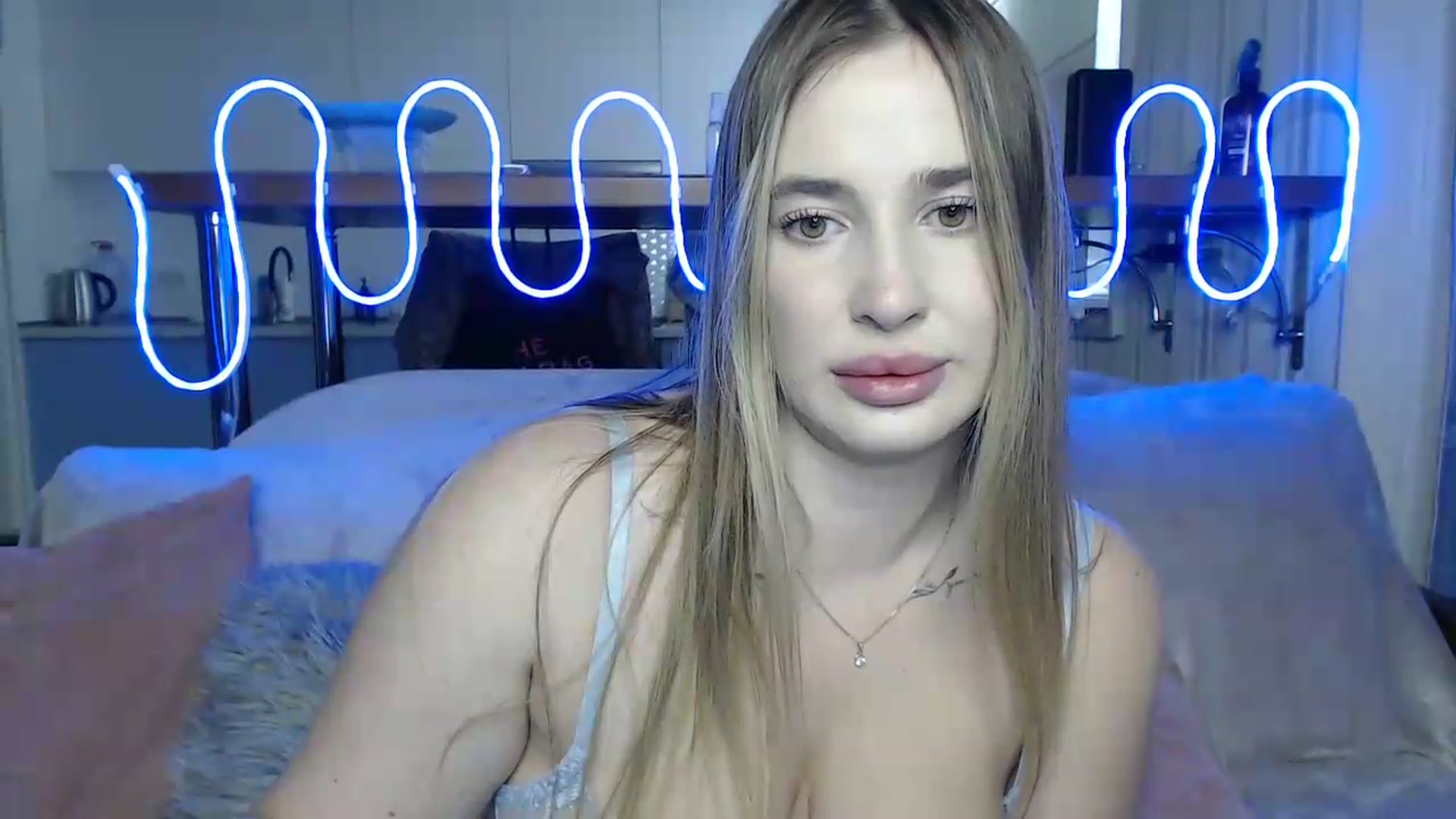 Gallery image thumbnail from Alaya_Wink's myfreecams stream on, 09/03/2026, 13:35 image 13 of 20