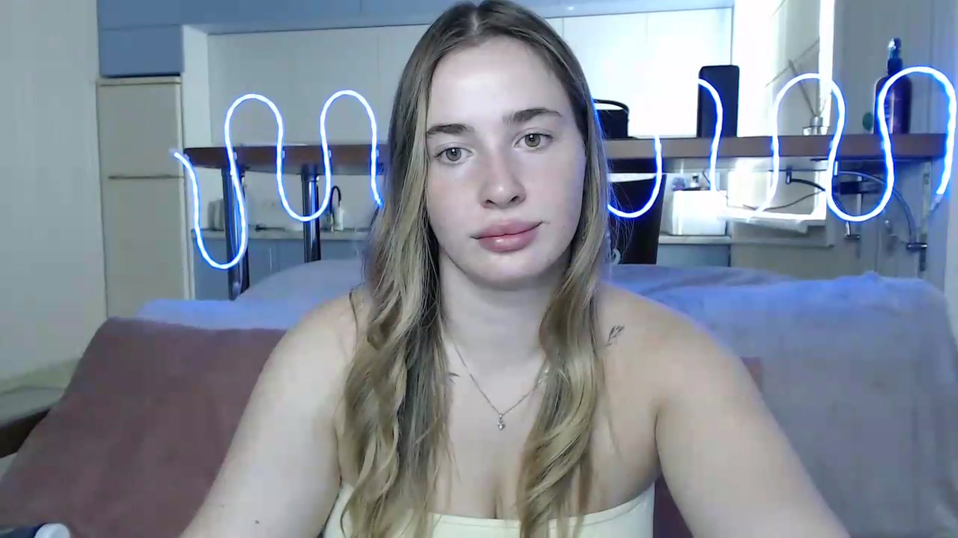 Gallery image thumbnail from Alaya_Wink's myfreecams stream on, 09/04/2026, 09:04 image 10 of 20