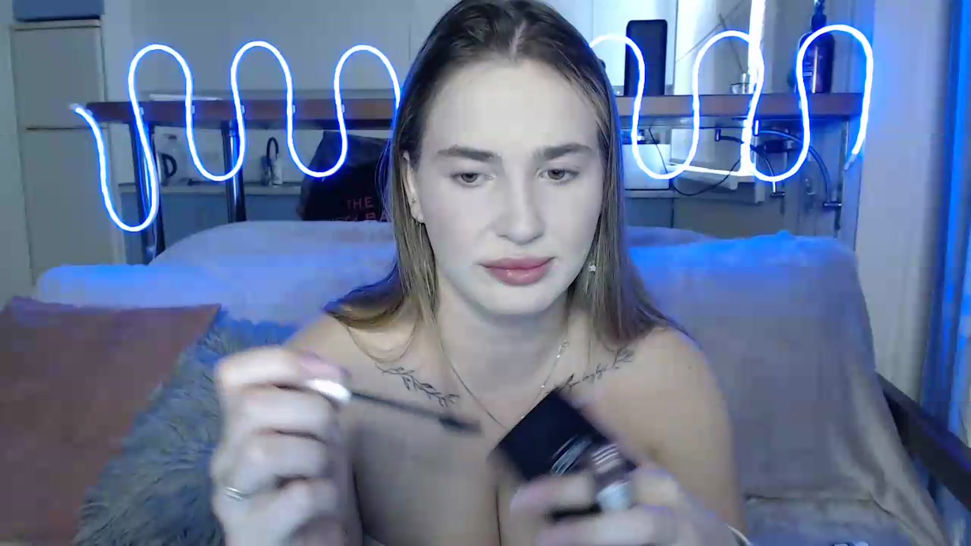 Gallery image thumbnail from Alaya_Wink's myfreecams stream on, 09/04/2026, 11:35 image 14 of 20
